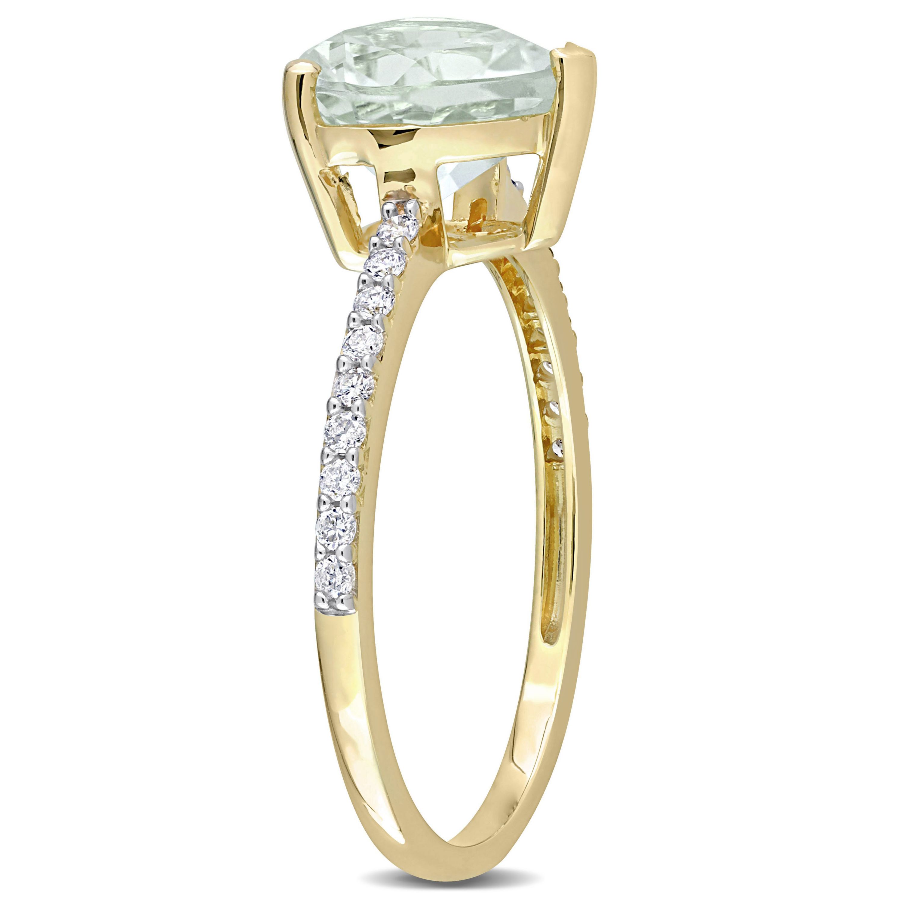 Heart Green Quartz and 1/7 CT TW Diamond Ring in 14k Yellow Gold