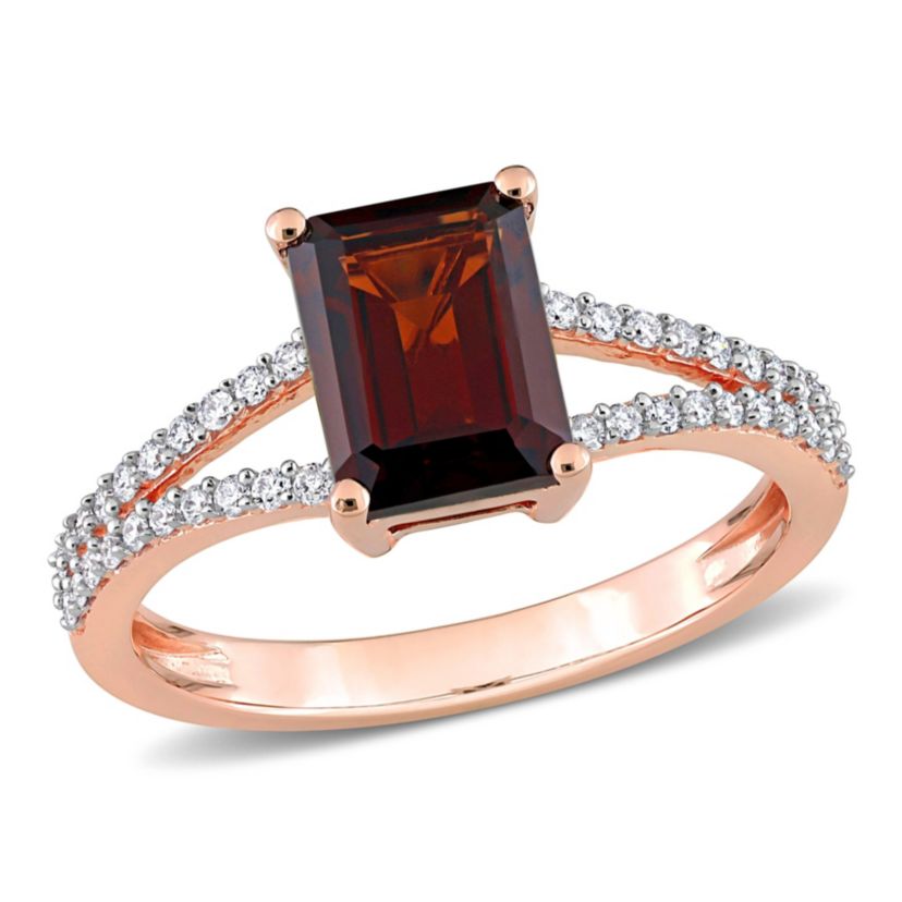 2.13 ct. t.g.w. Garnet and 1/5 ct. t.w. Diamond Split Shank Ring in 14K Rose Gold