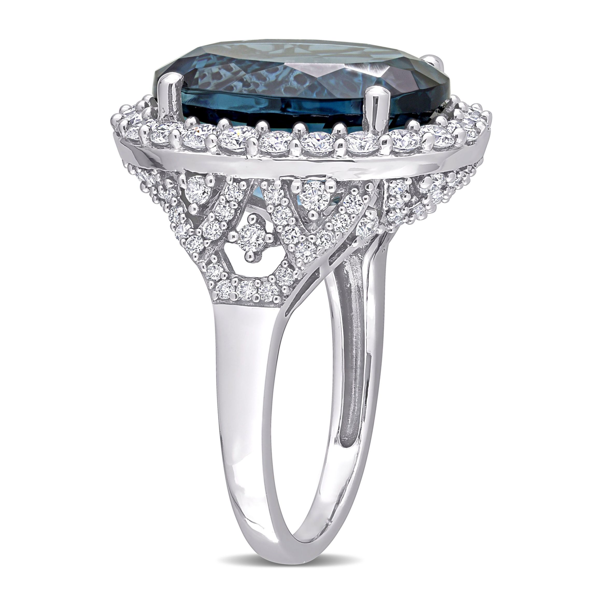 3.75 ct. t.g.w. Aquamarine and 3/5 ct. t.w. Diamond Split Shank Cocktail Ring in 14K White Gold