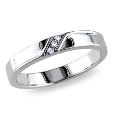 Belk Co. 1 10 ct. t.w. Diamond Men s Ring in Sterling Silver belk