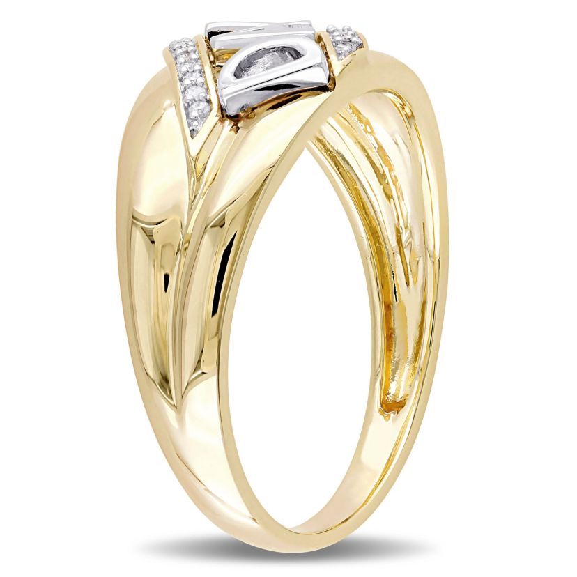 1/10 ct. t.w. Diamond Mens Ring in 10K Yellow Gold