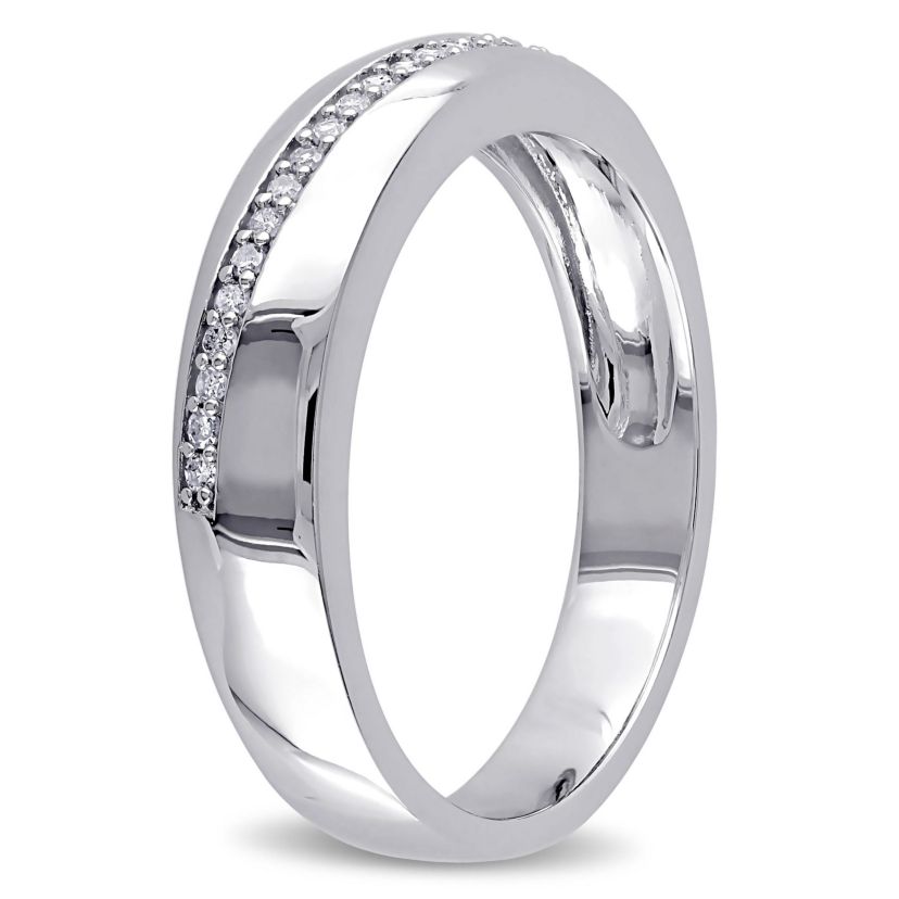 1/10 ct. t.w. Diamond Mens Ring in Sterling Silver