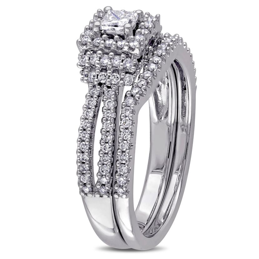 3/4 ct. t.w. Diamond Halo Bridal Set in 14K White Gold