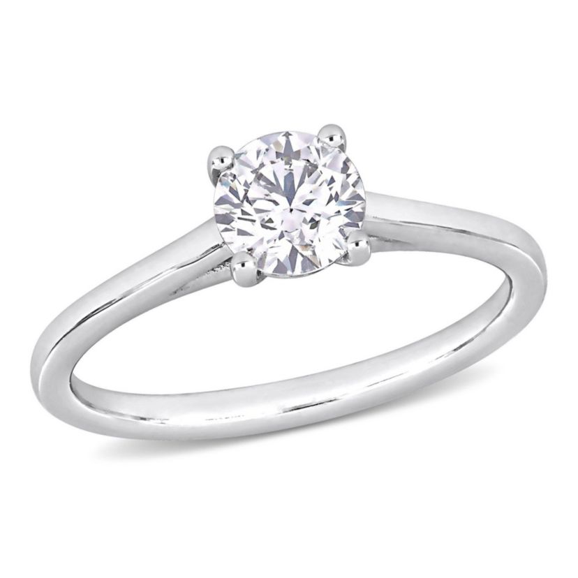3/4 ct. t.w. Diamond Solitaire Ring in Platinum