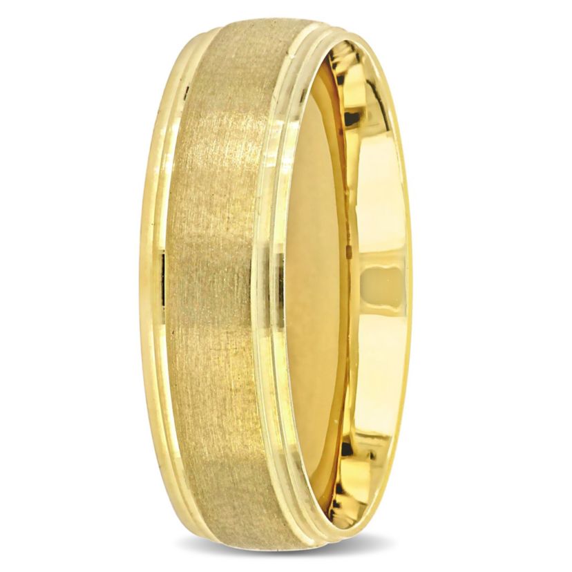 Mens Wedding Band in 10K Yellow Gold