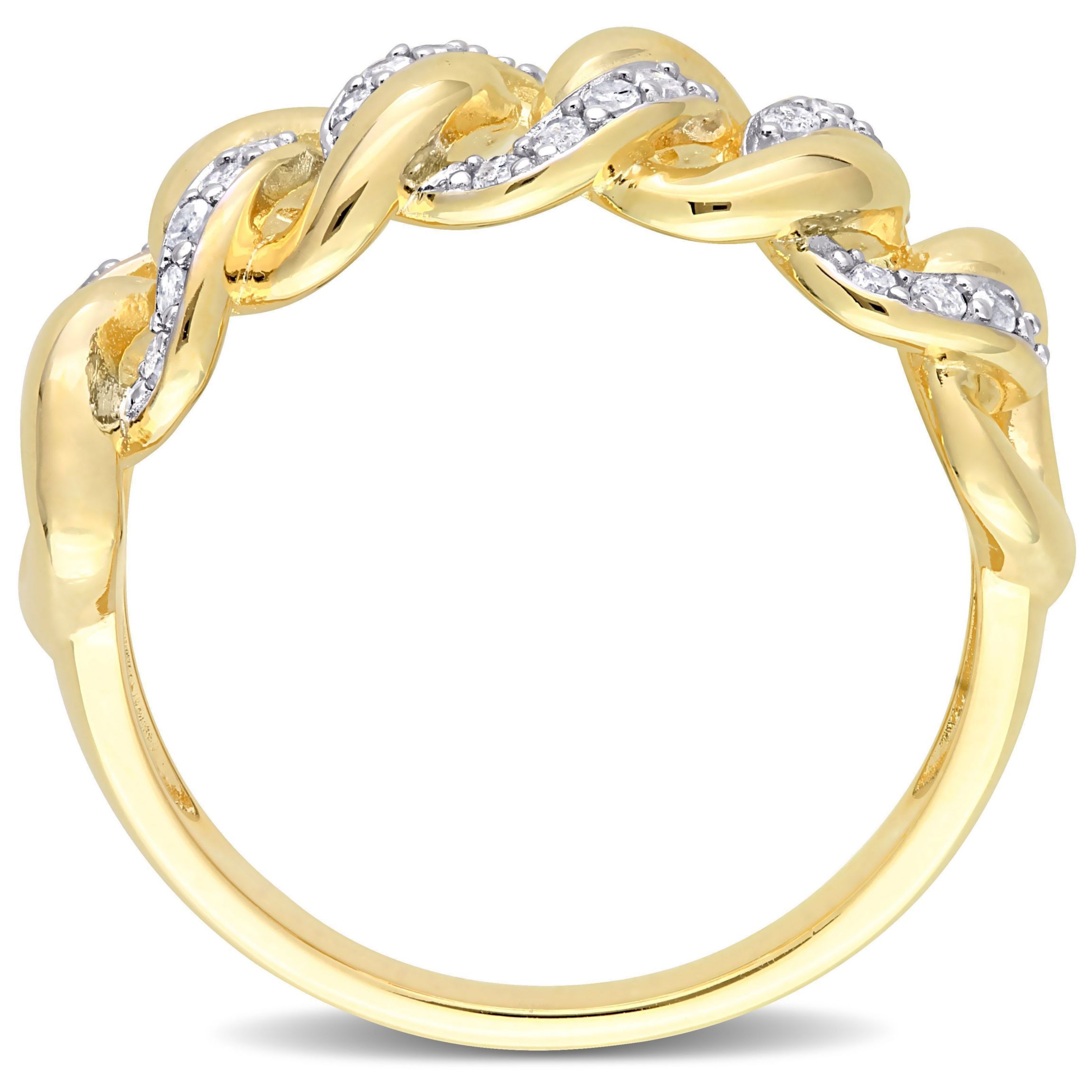 1/4 CT TW Diamond Interlocking Link Ring in Yellow Plated Sterling Silver