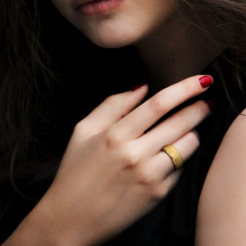 8MM Geometric Pattern Wedding Band in 14K Yellow Gold