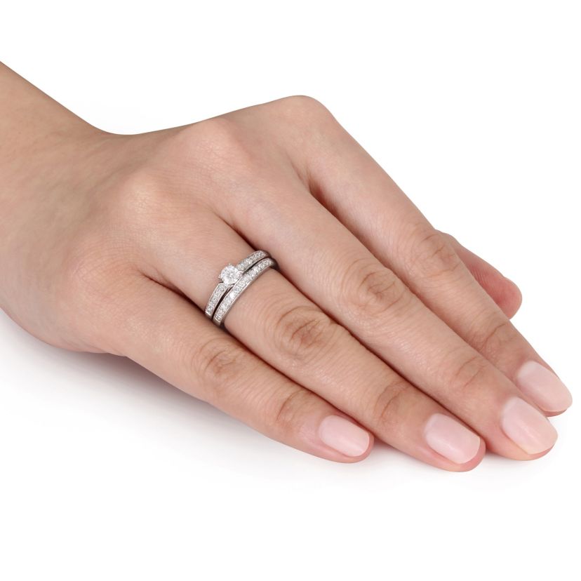 1/2 ct. t.w. Diamond Bridal Ring Set in Sterling Silver