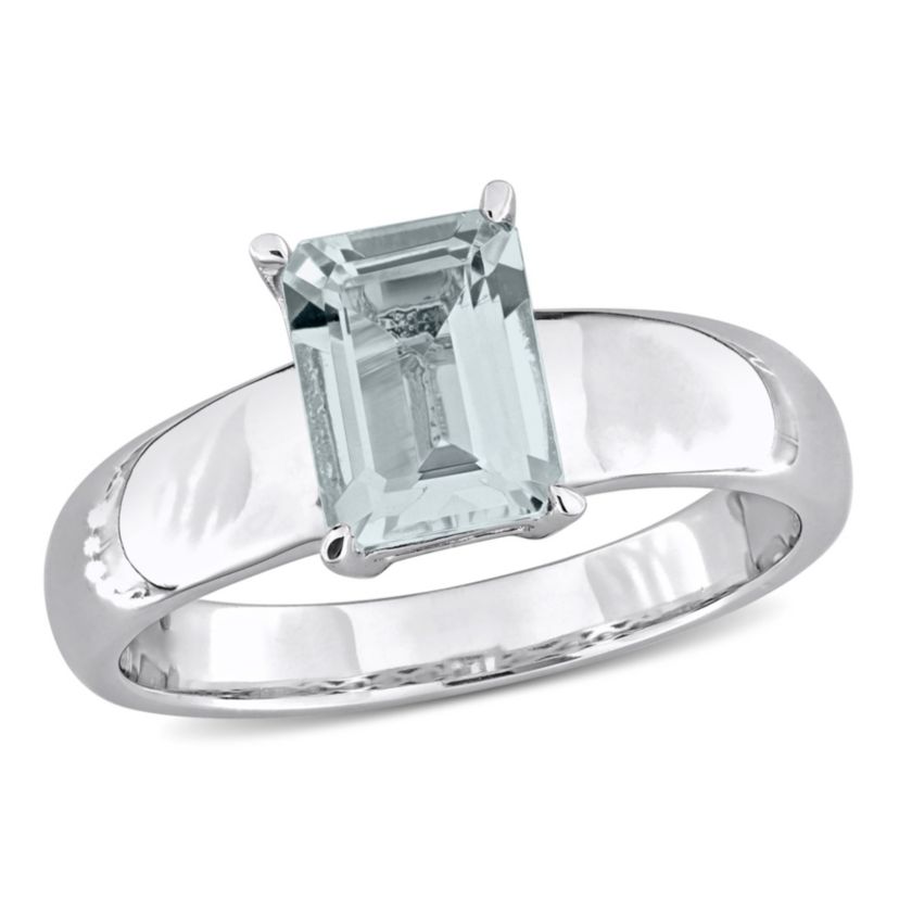 Aquamarine Solitaire Ring in 14K White Gold