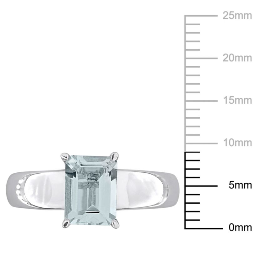 Aquamarine Solitaire Ring in 14K White Gold