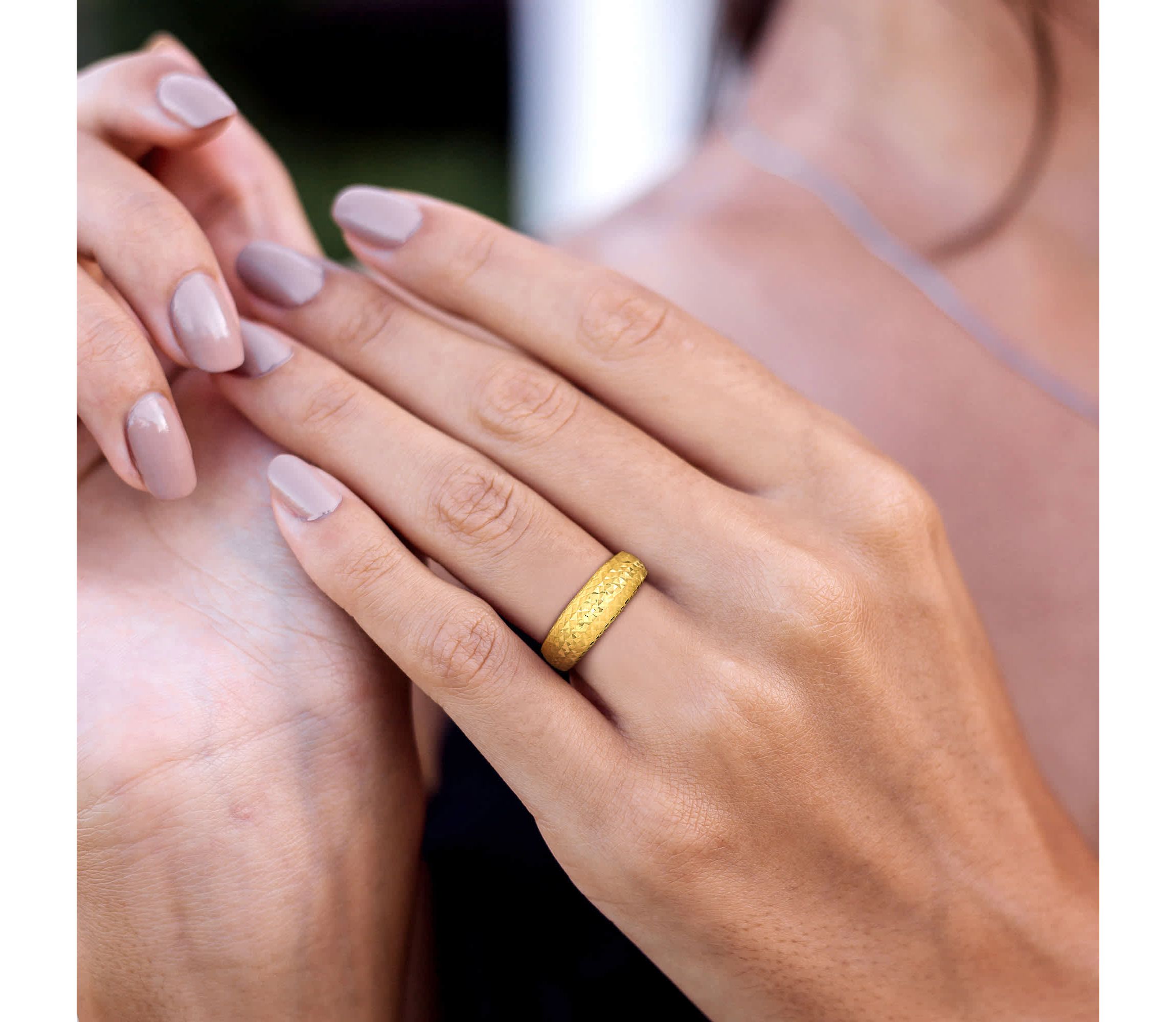 Diamond-Cut Design Ring in 14k Yellow Gold