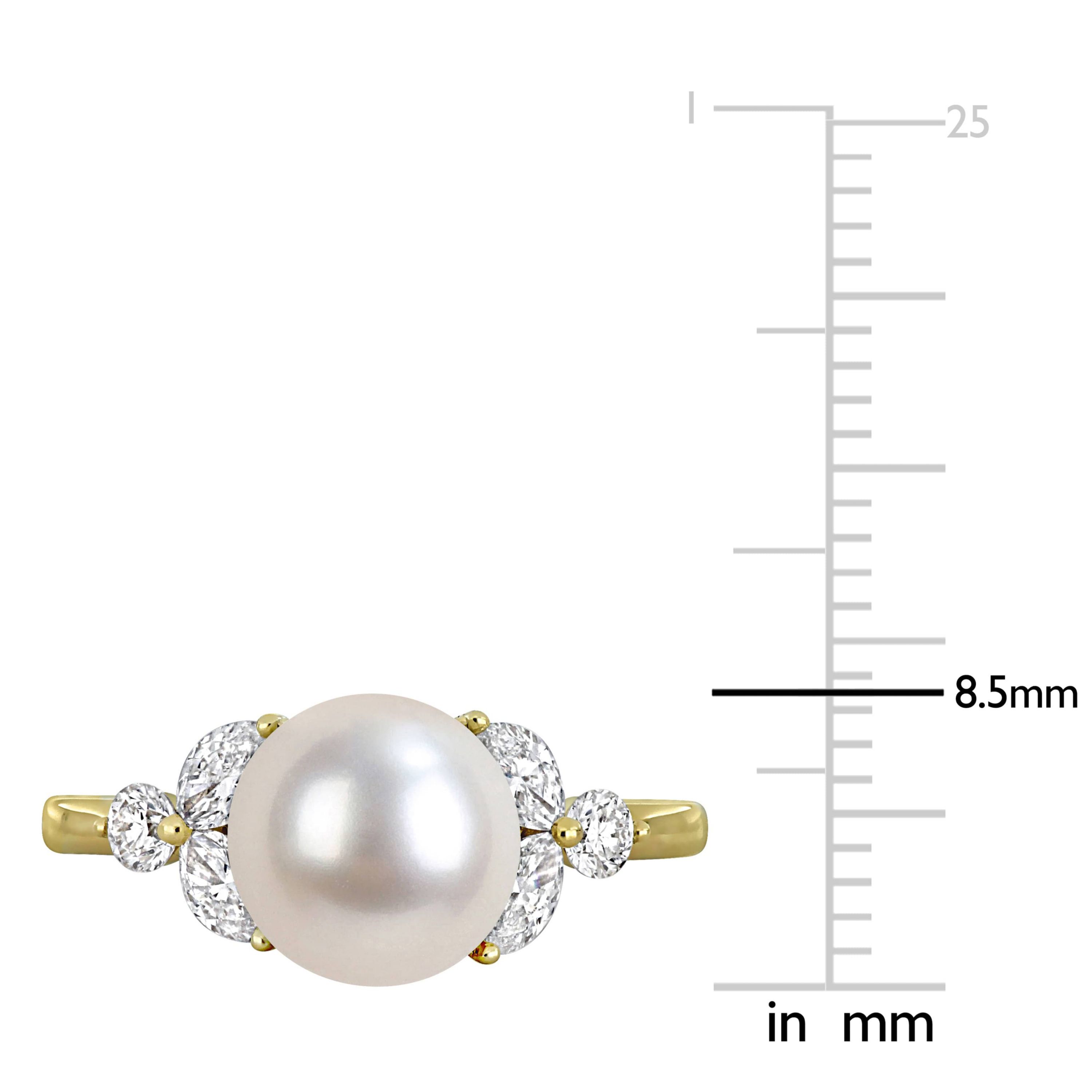 Diamond & 9-9.5mm Freshwater Cultured Pearl Ring in 14K Yellow Gold