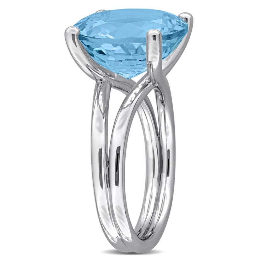 Sky Blue Topaz Ring in Sterling Silver