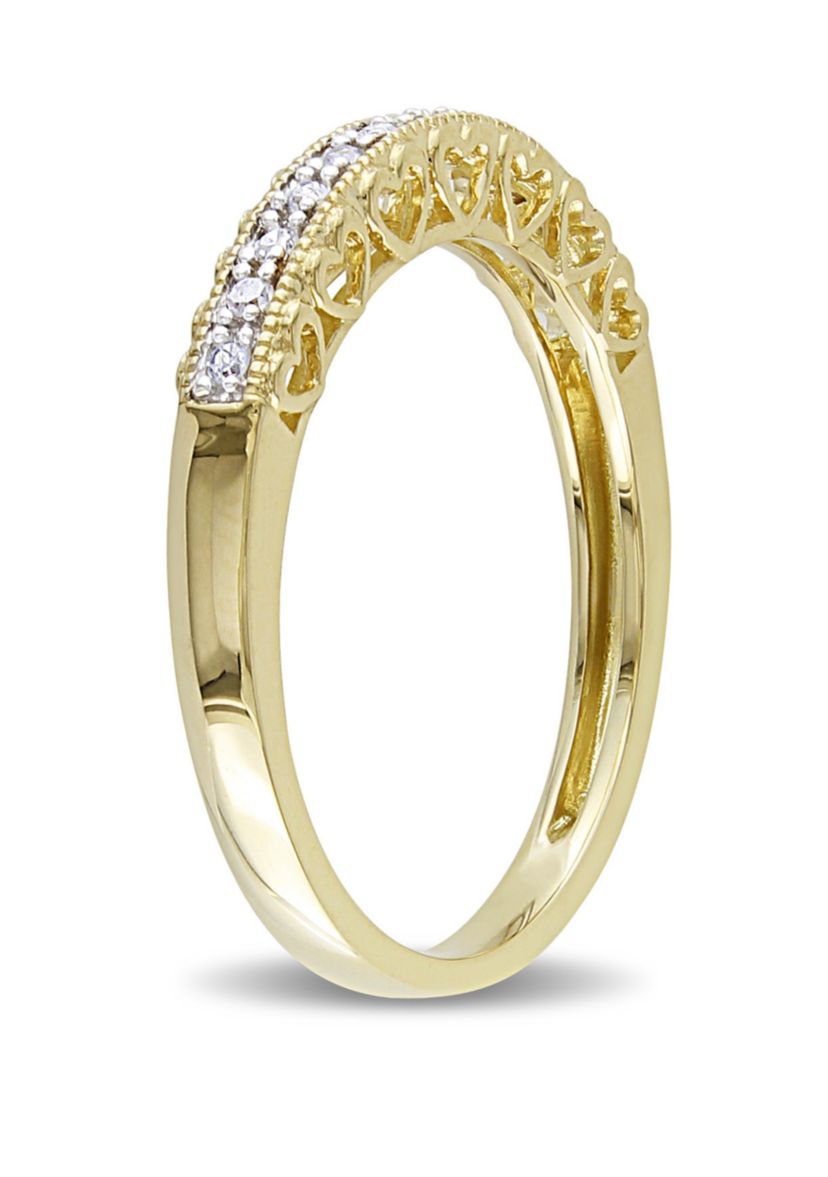 0.08 ct t.w. Diamond Heart Anniversary Band in 10K Yellow Gold