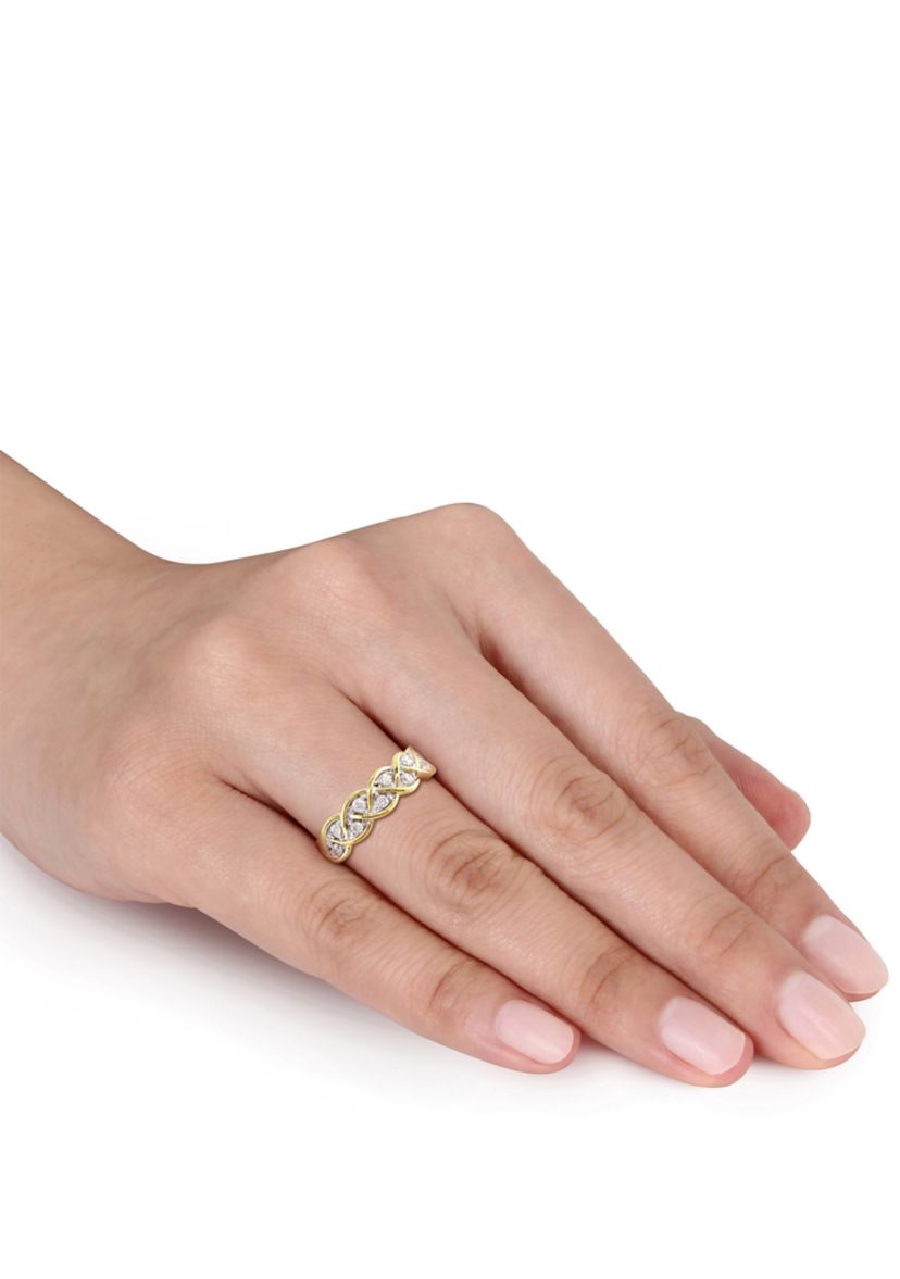 1/4 ct. t.w. Diamond Braided Anniversary Band in 10k Yellow Gold