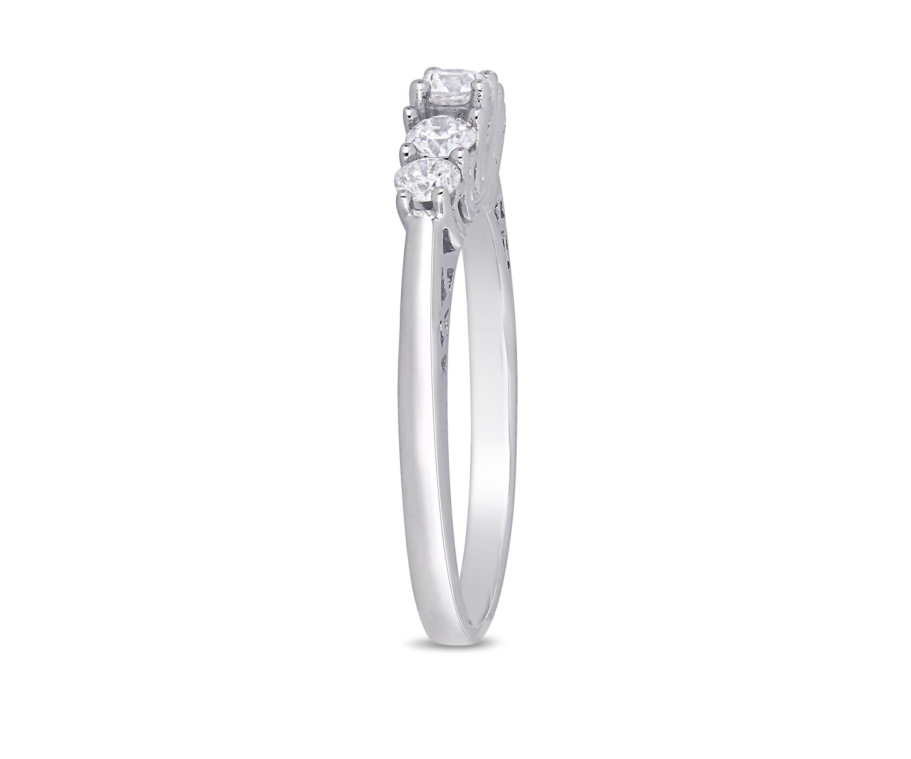 1/2 ct. t.w. Diamond 5 Stone Engagement Ring