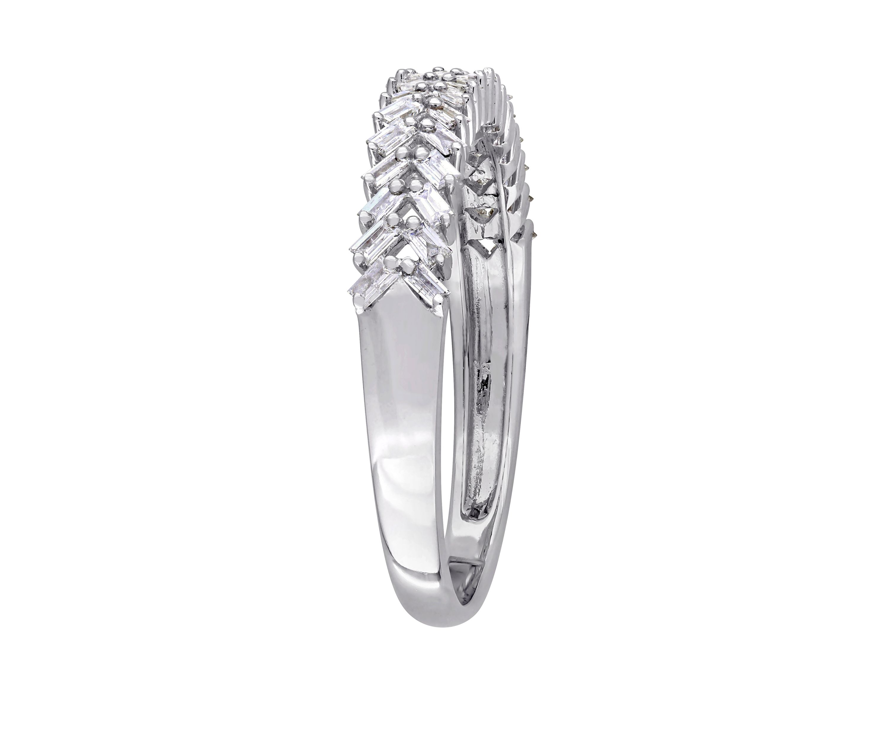 1/3 ct. t.w. Diamond Anniversary Ring in 14K White Gold
