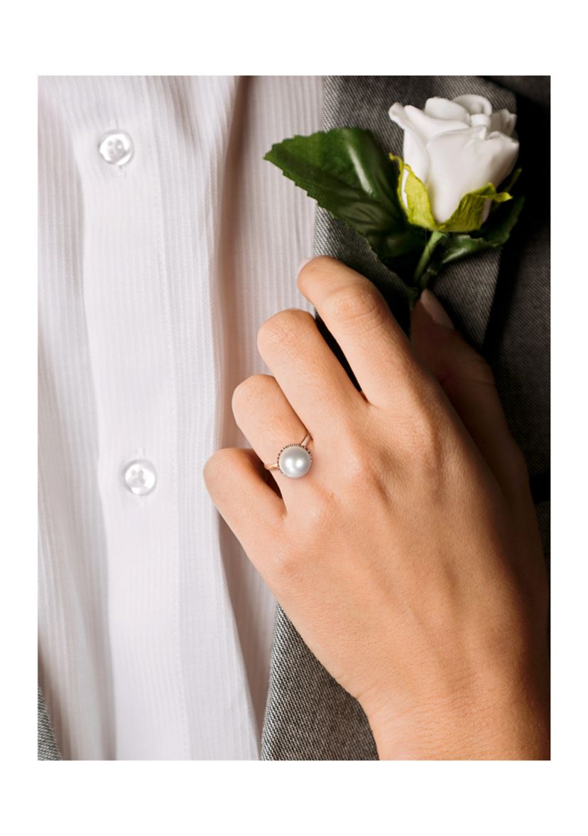 9.5-10 Millimeter Cultured Freshwater Pearl and 1/4 ct. t.w. Diamond Cocktail Ring in 14K Rose Gold