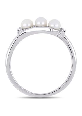 Cultured Freshwater Pearl and Diamond Ring 10k White Gold