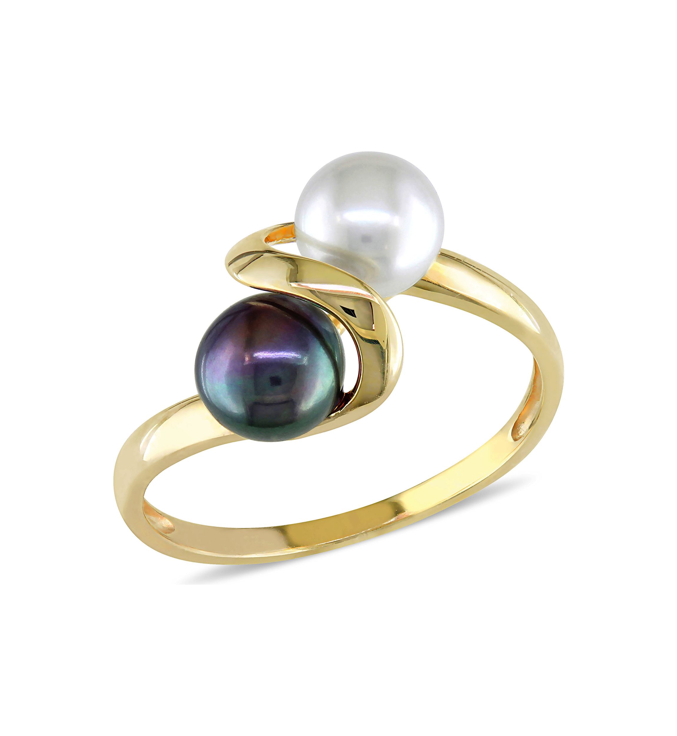 White and Black Cultured Freshwater Pearl Ring in 10k Yellow Gold