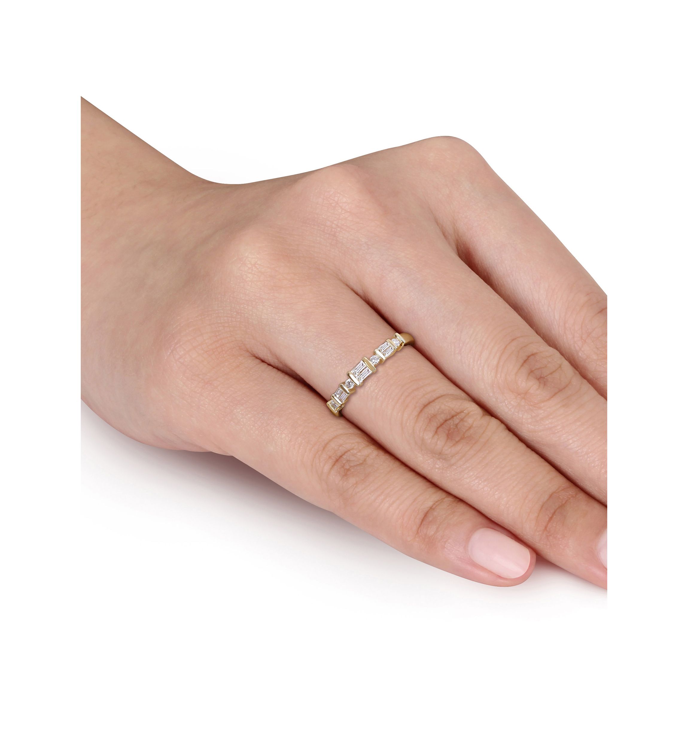 1/4 ct. t.w. Diamond Anniversary Band in 10K Yellow Gold