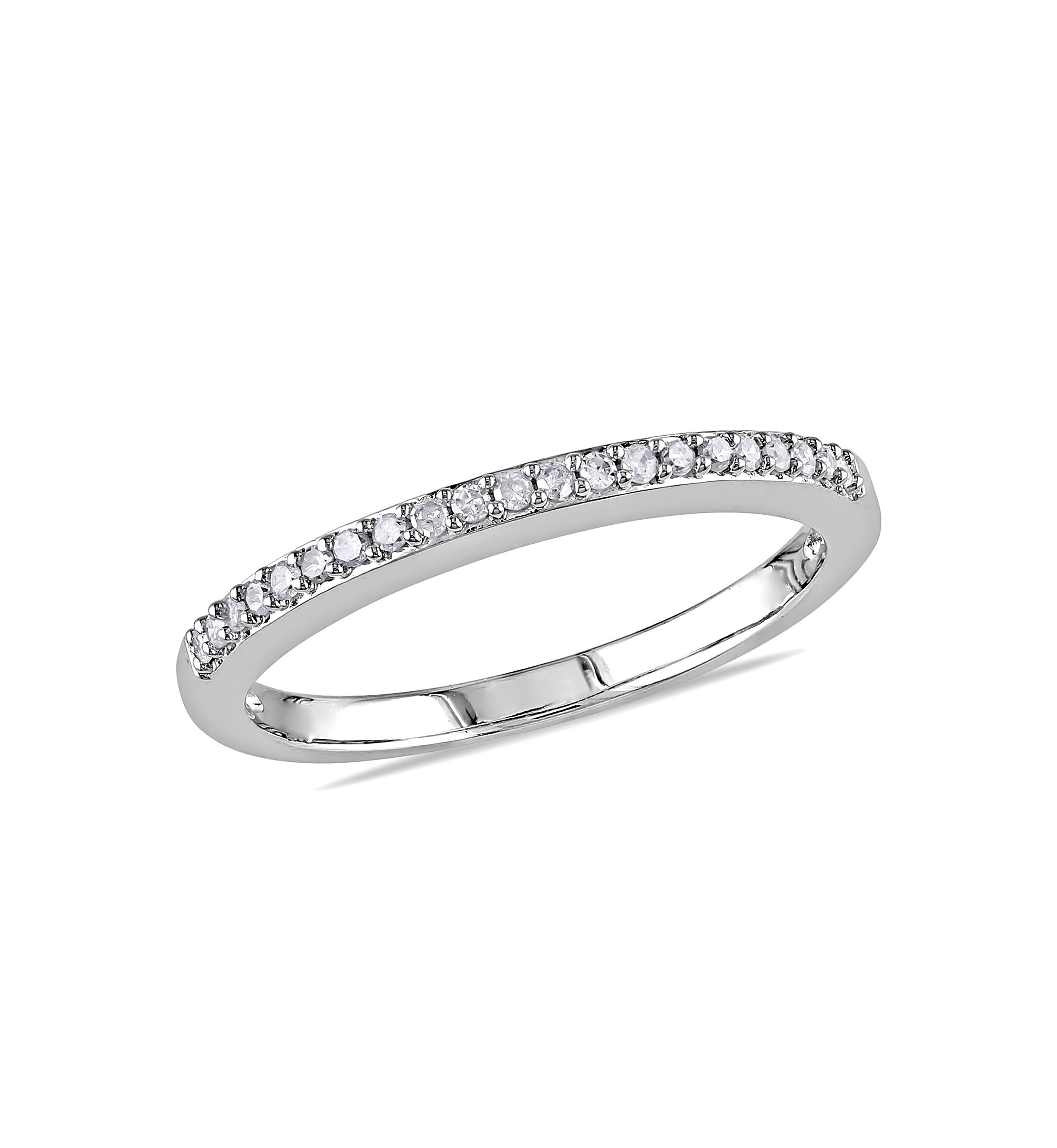 1/10 ct. t.w. Diamond Wedding Band in 10K White Gold