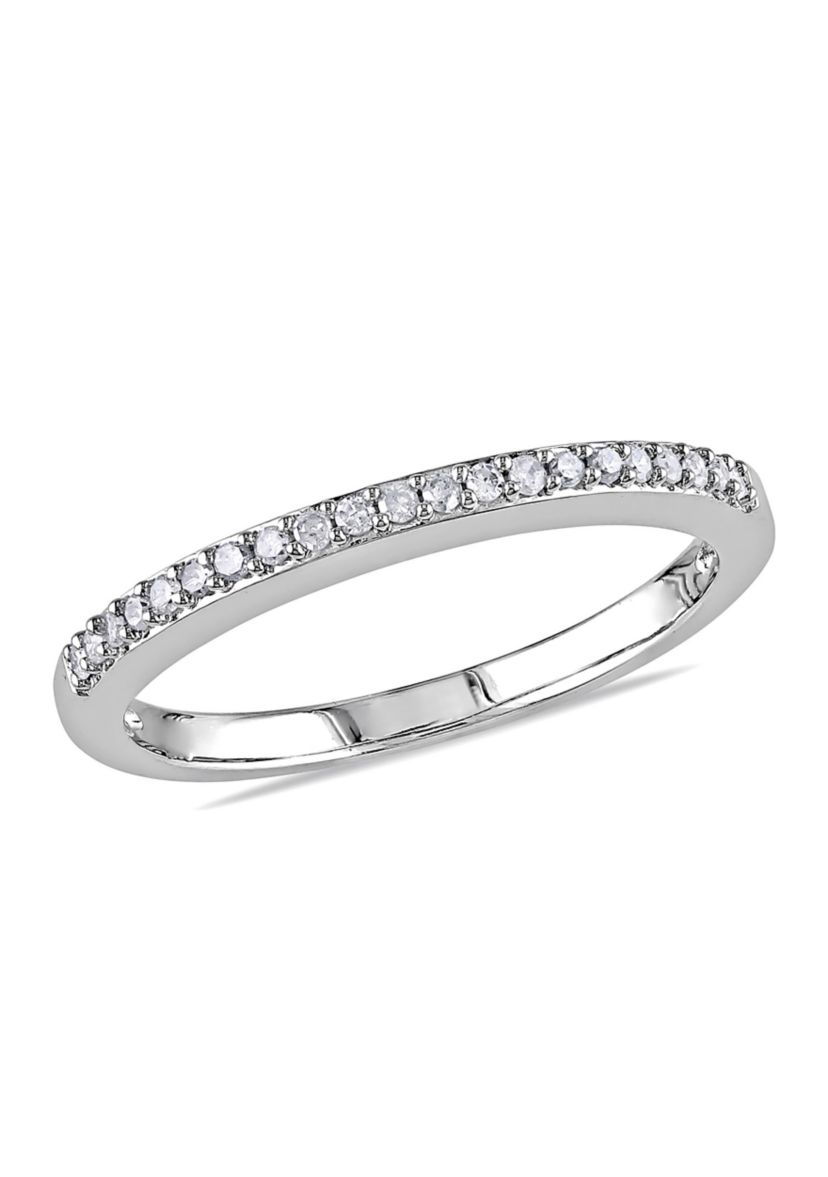 1/10 ct. t.w. Diamond Wedding Band in 10K White Gold
