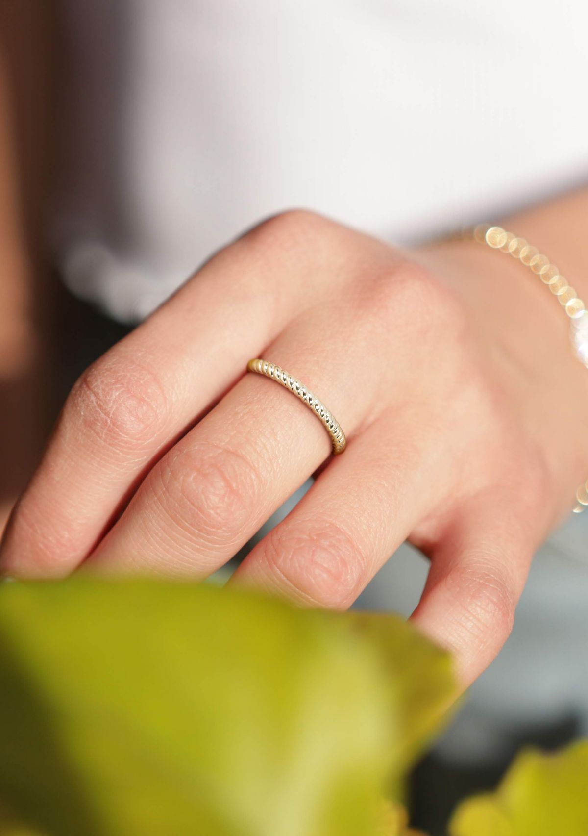 Wedding Band with Twist Design in 14K Yellow Gold