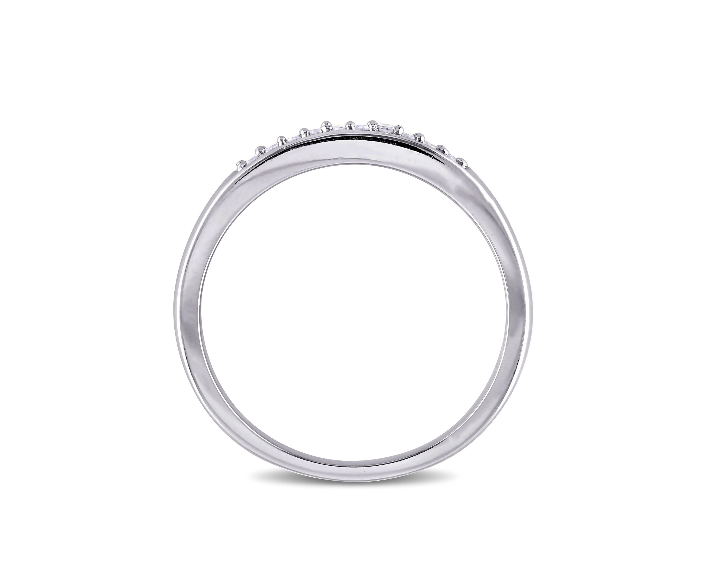 1/10 ct. t.w. Diamond Anniversary Band in Sterling Silver