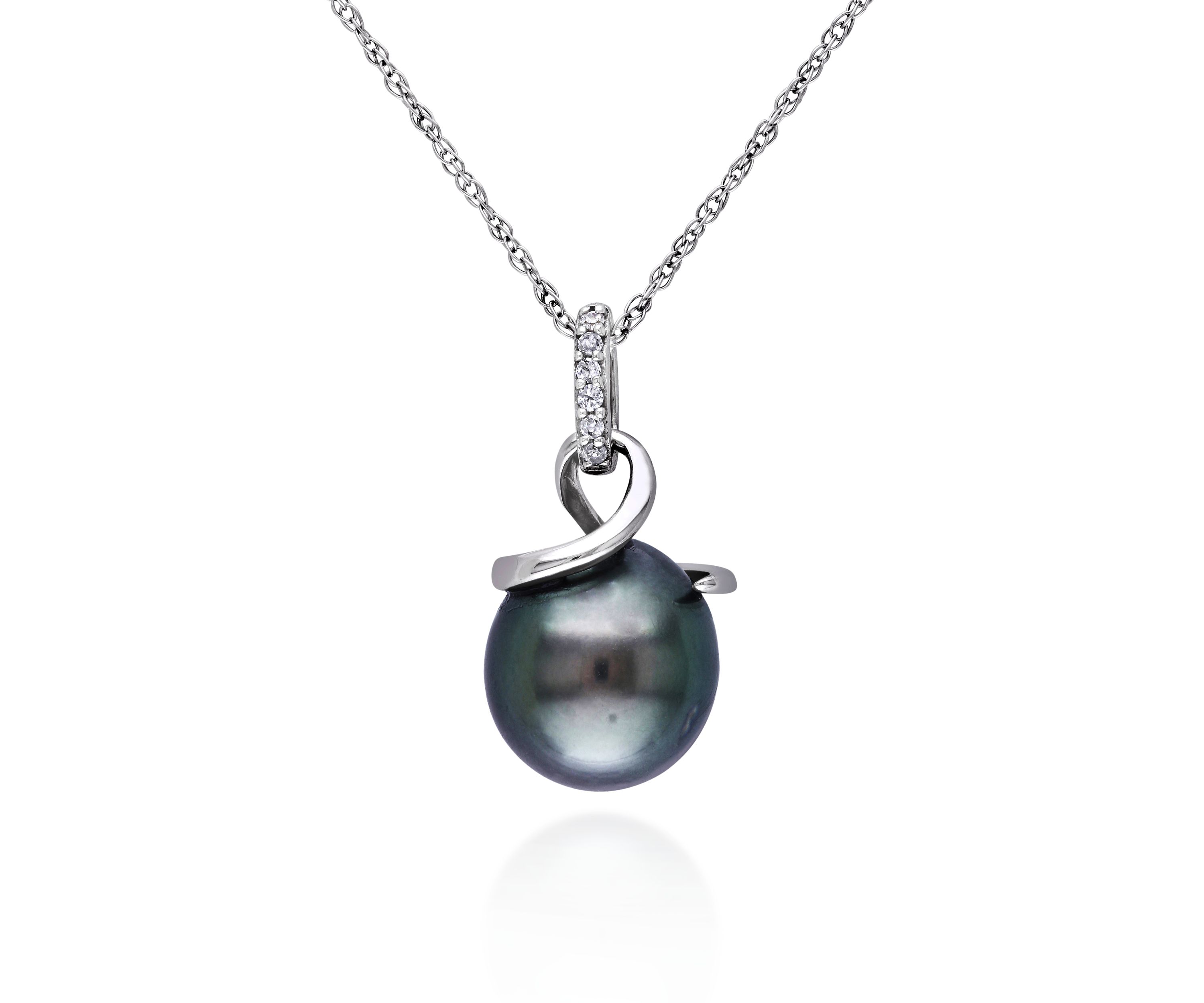 10k White Gold Black Tahitian Pearl and Diamond Pendant