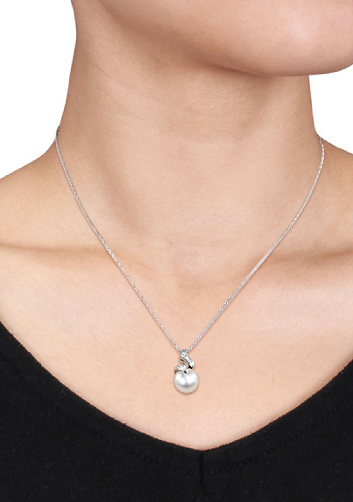 14k White Gold South Sea Pearl and Diamond Pendant