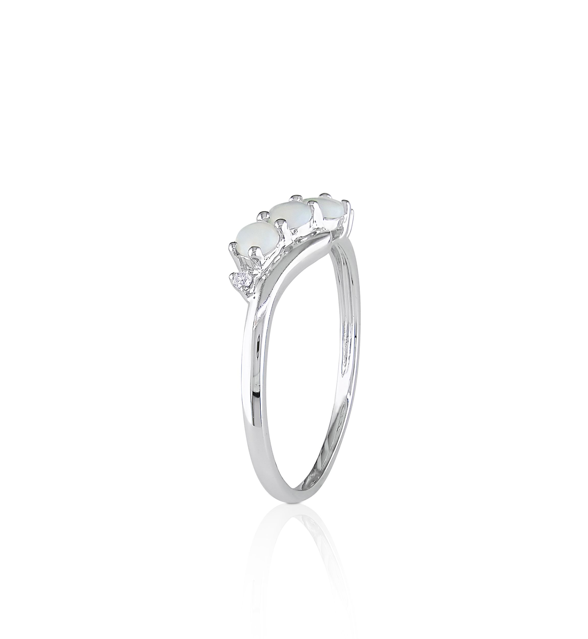 10k White Gold Opal and Diamond Ring