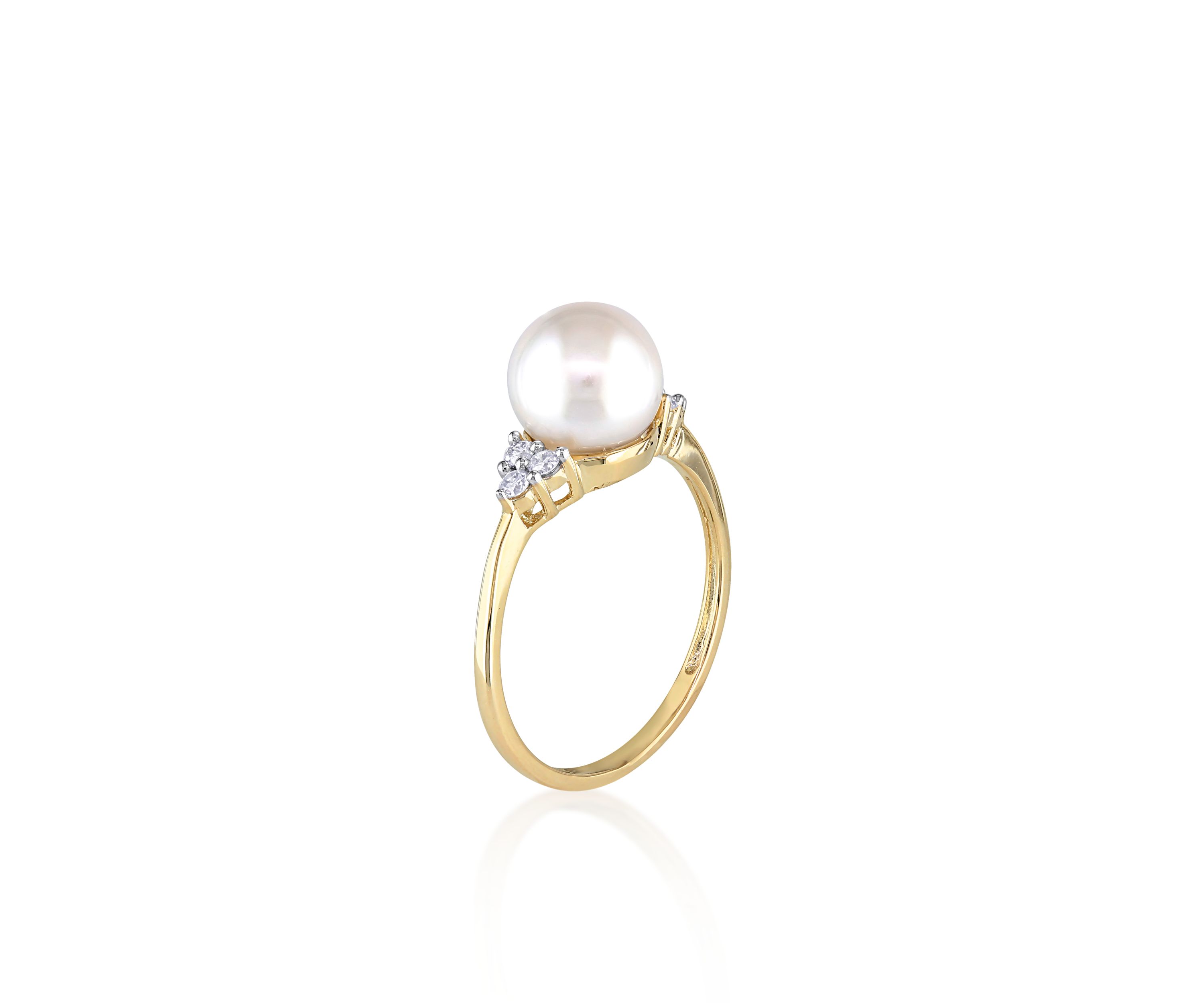 10k Yellow Gold Cultured Freshwater Pearl and Diamond Ring