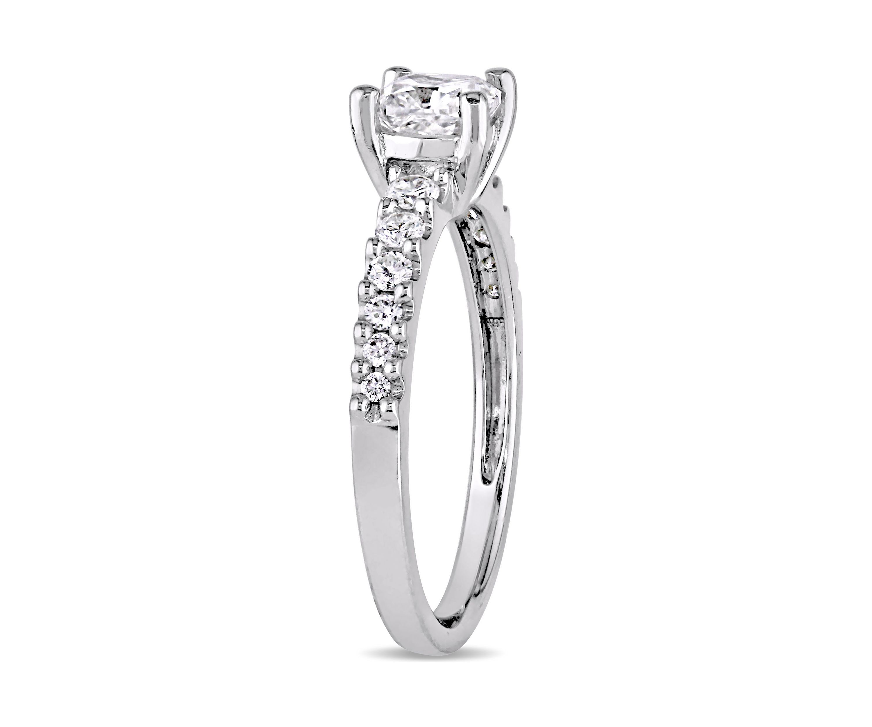 1 ct. t.w. Diamond Cushion cut Engagement Ring in 14k White Gold