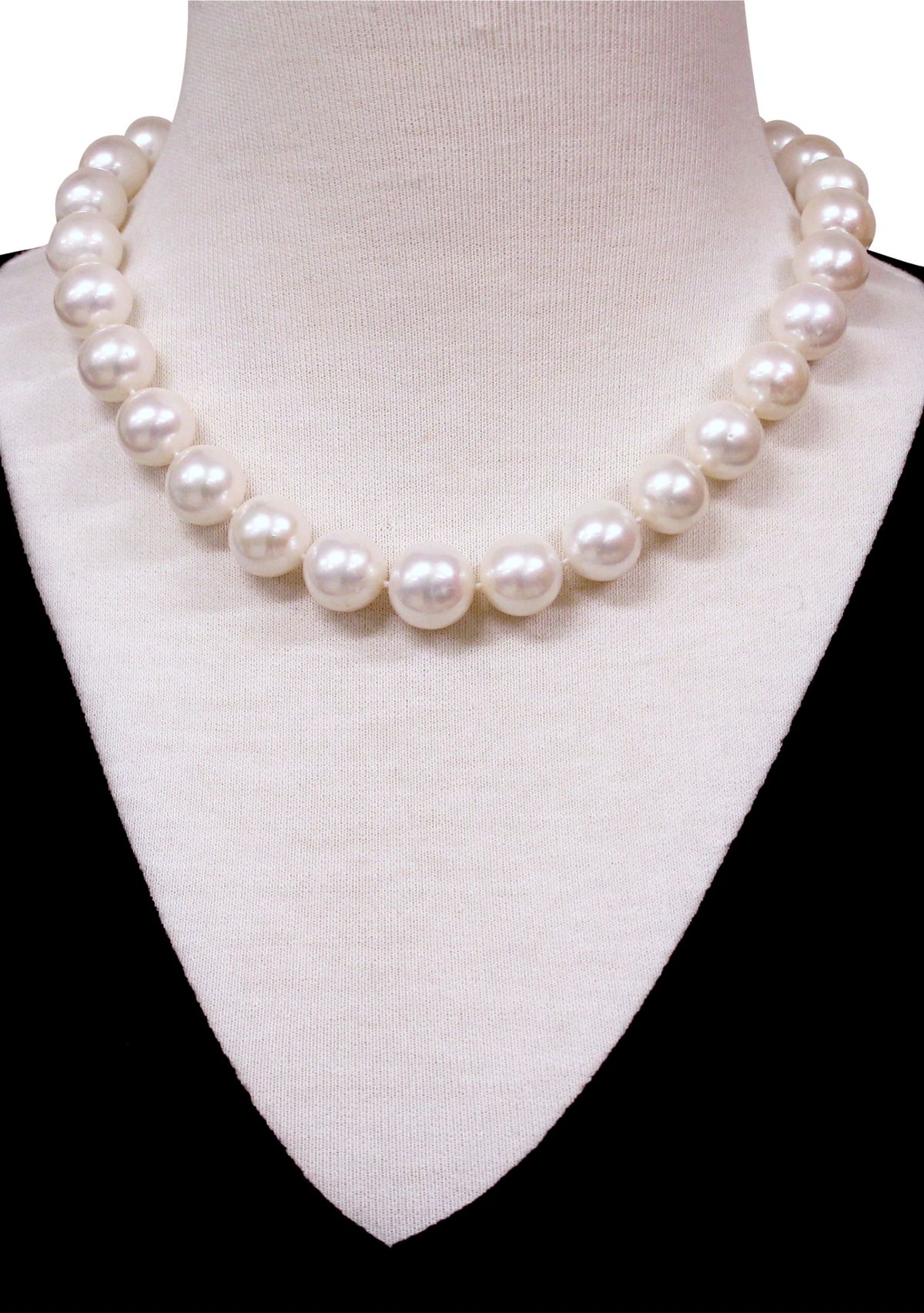 13.5-15 Millimeter Cultured Freshwater Pearl Strand Necklace with 14K White Gold