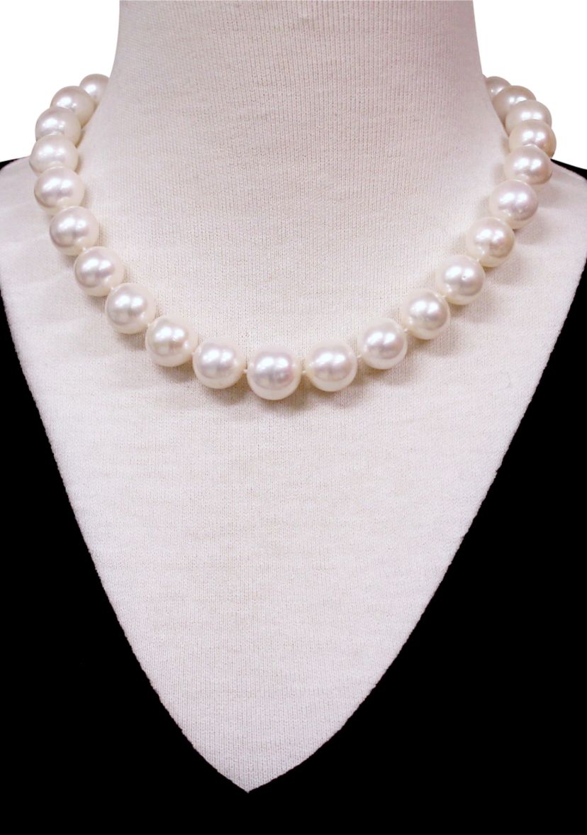 13.5-15 Millimeter Cultured Freshwater Pearl Strand Necklace with 14K White Gold