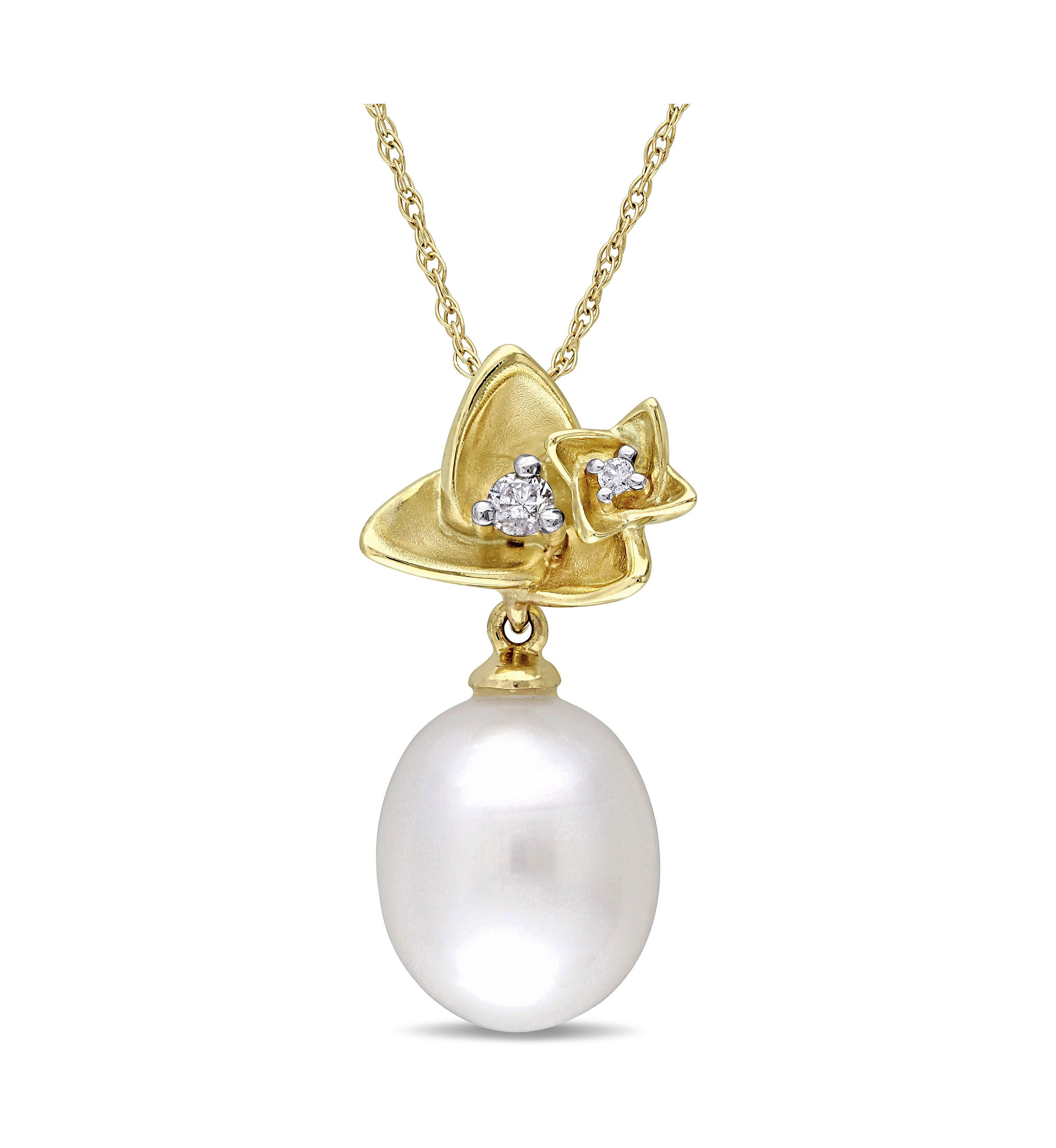 10-10.5 Millimeter Cultured Freshwater Pearl and Diamond Flower Pendant With Chain in 10k Yellow Gold