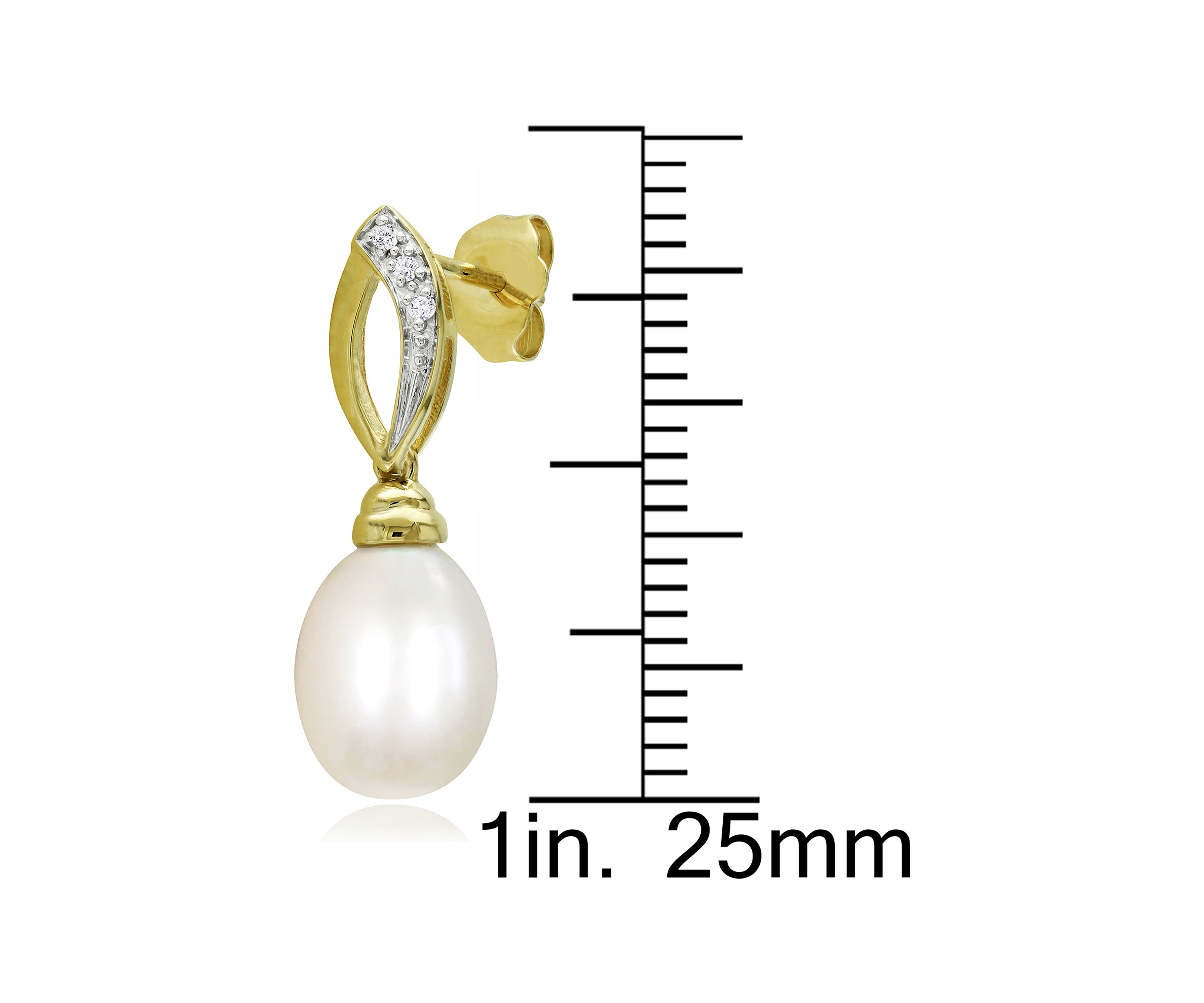 7.5-8 Millimeter Cultured Freshwater Pearl and 1/10 ct. t.w. Diamond Link Drop Earrings in 10k Yellow Gold