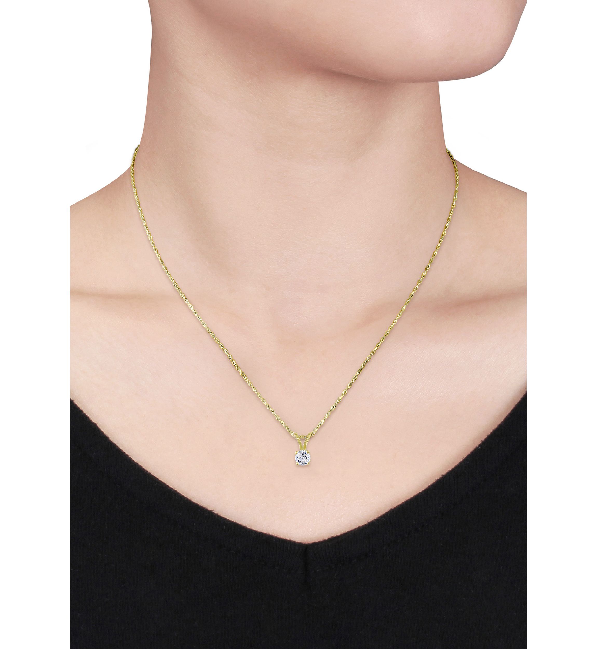1/4 ct. t.w. Diamond Solitaire Pendant with Chain in 14k Yellow Gold