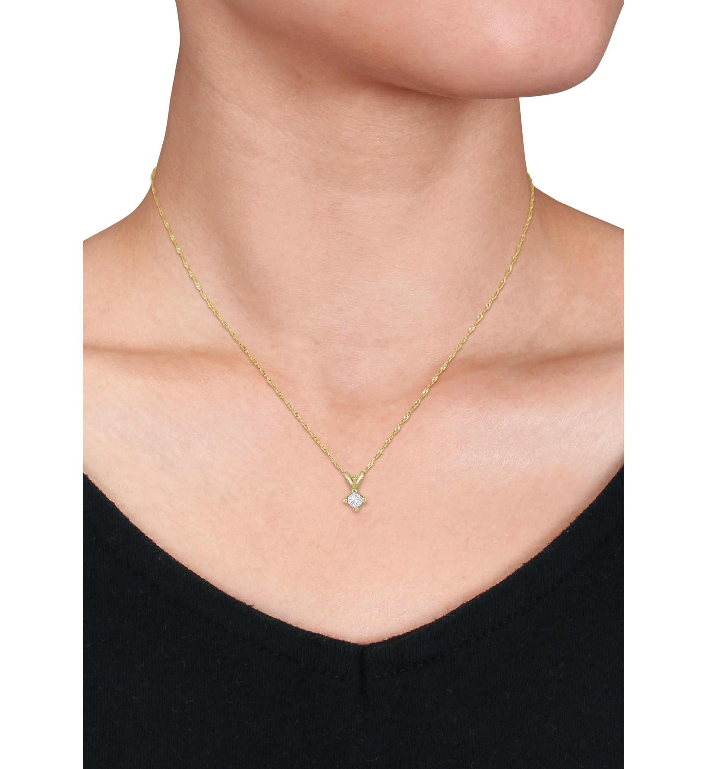 1/5 ct. t.w. Princess Cut Diamond Solitaire Pendant with Chain in 14k Yellow Gold