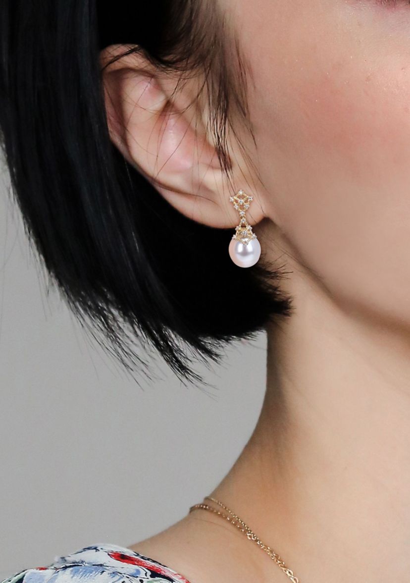 9-10MM South Sea Cultured Pearl and 1/7 CT TW Diamond Filigree Drop Earrings in 14k Yellow Gold