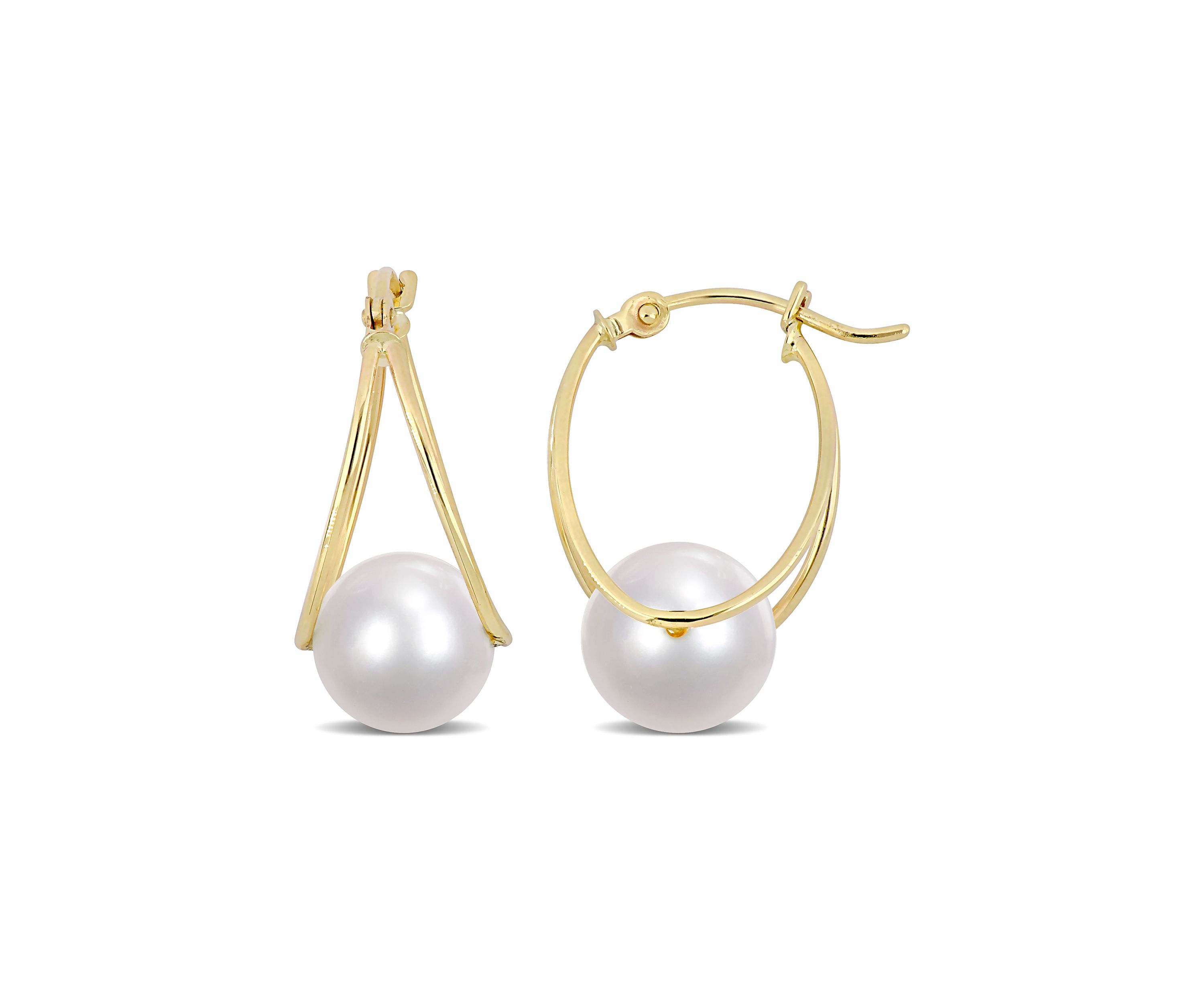 8-8.5mm Freshwater Cultured Pearl Earrings in 14k Yellow Gold