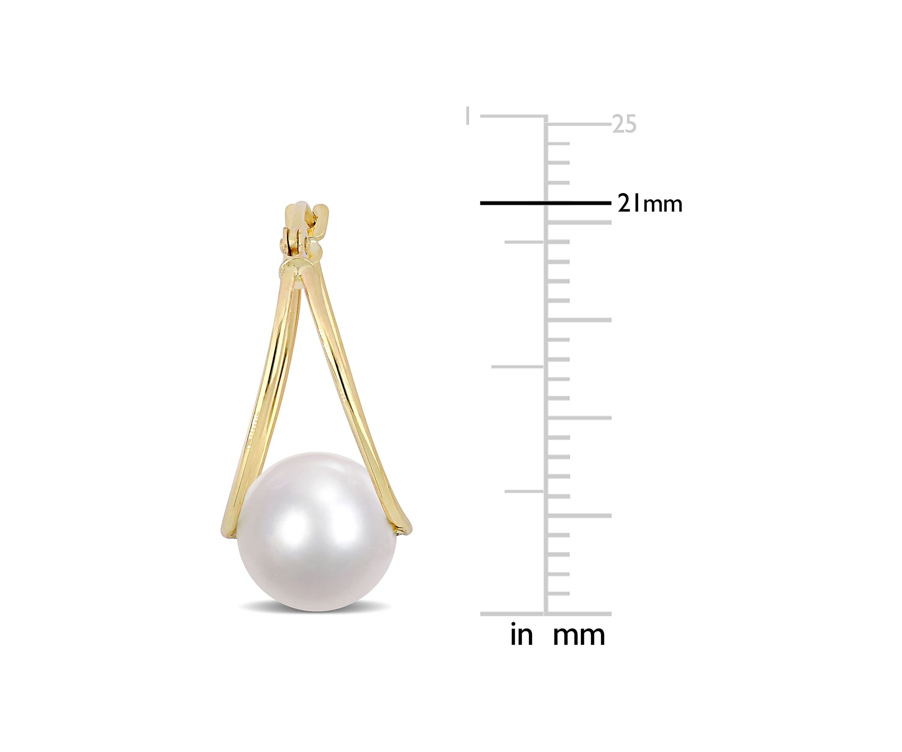 8-8.5mm Freshwater Cultured Pearl Earrings in 14k Yellow Gold