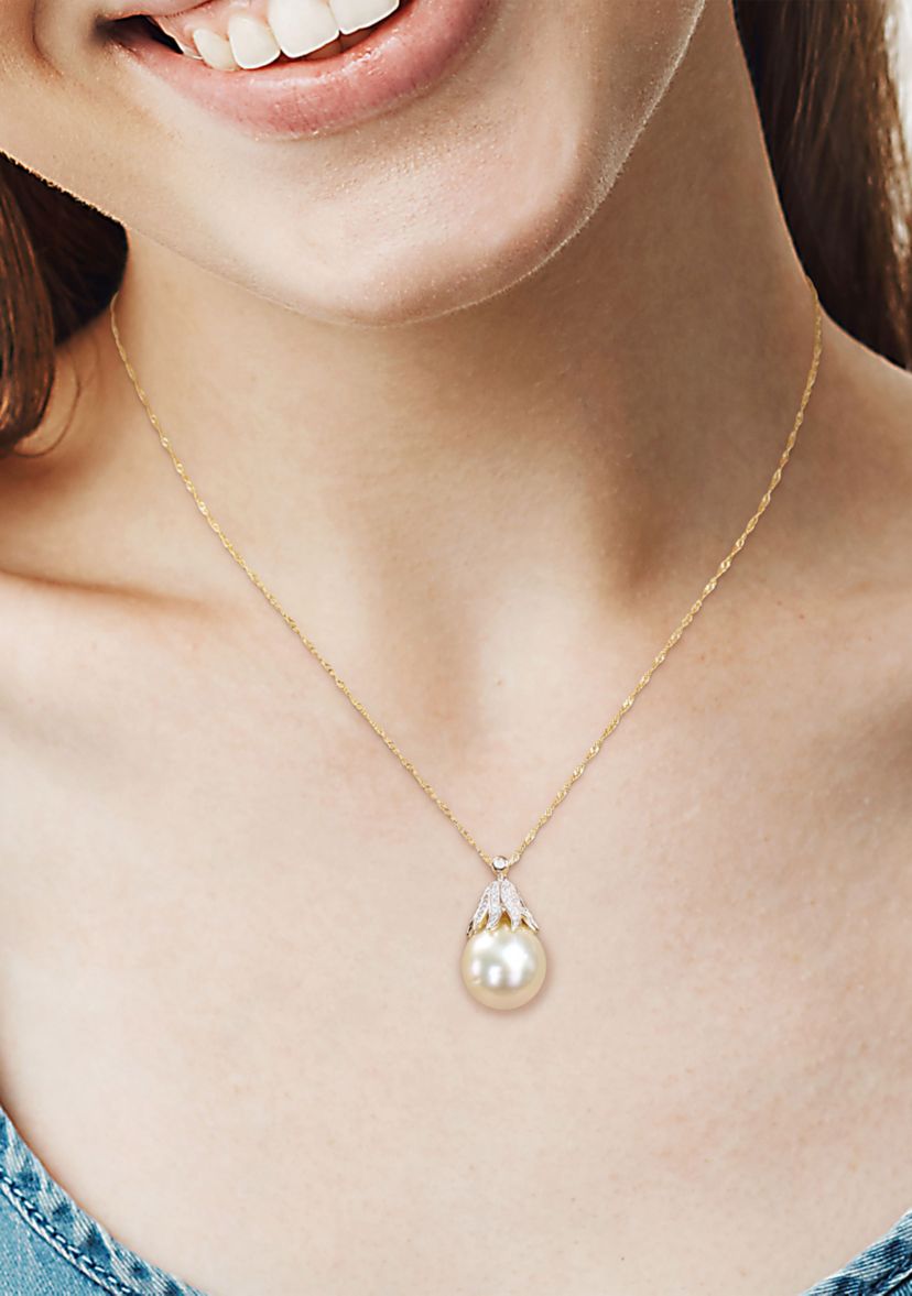 10-11mm South Sea Cultured Pearl and Diamond Accent Pendant with Chain in 14k Yellow Gold
