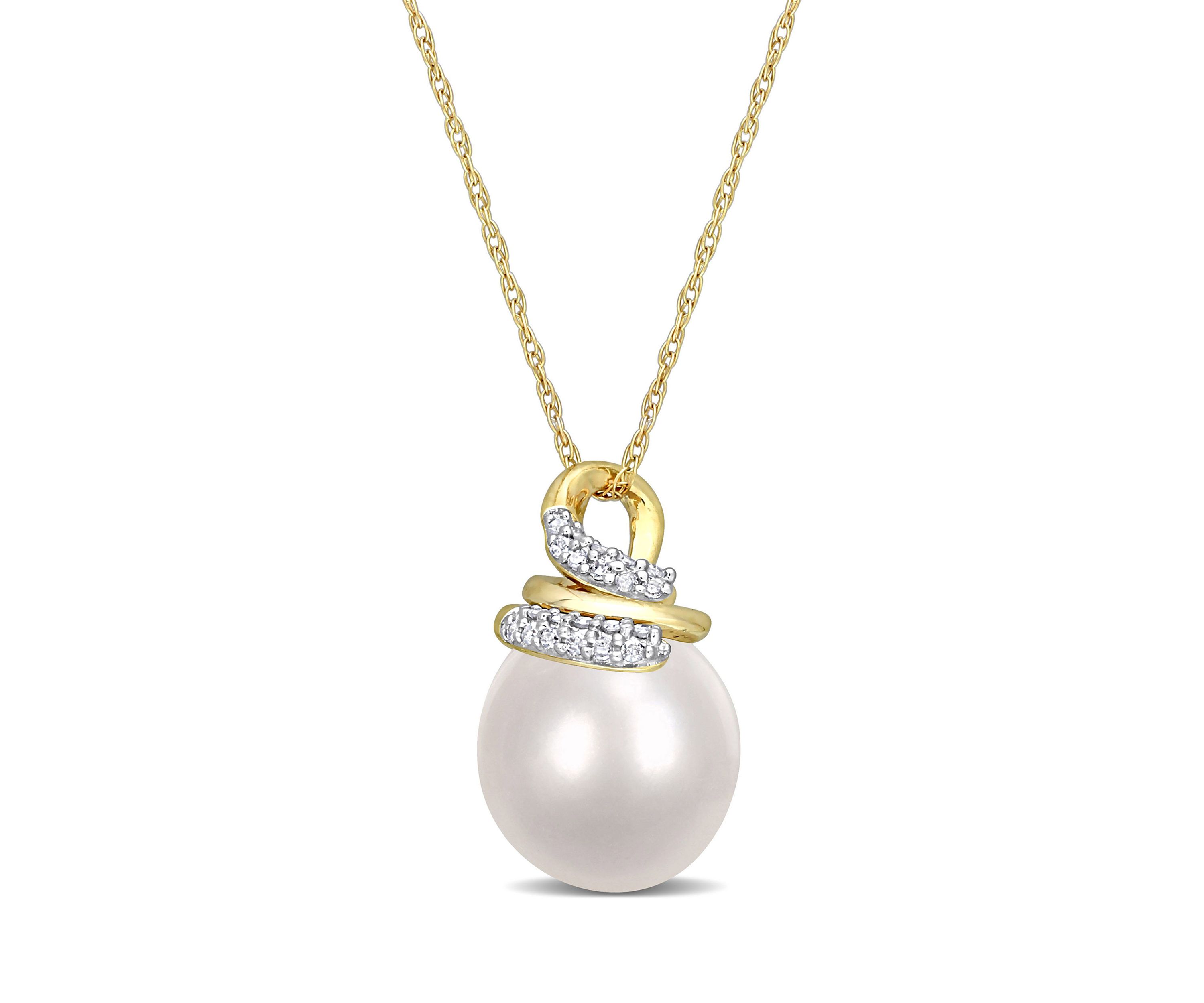 9-10mm South Sea Cultured Pearl and 1/10 CT TW Diamond Wrap Pendant with Chain in 10k Yellow Gold