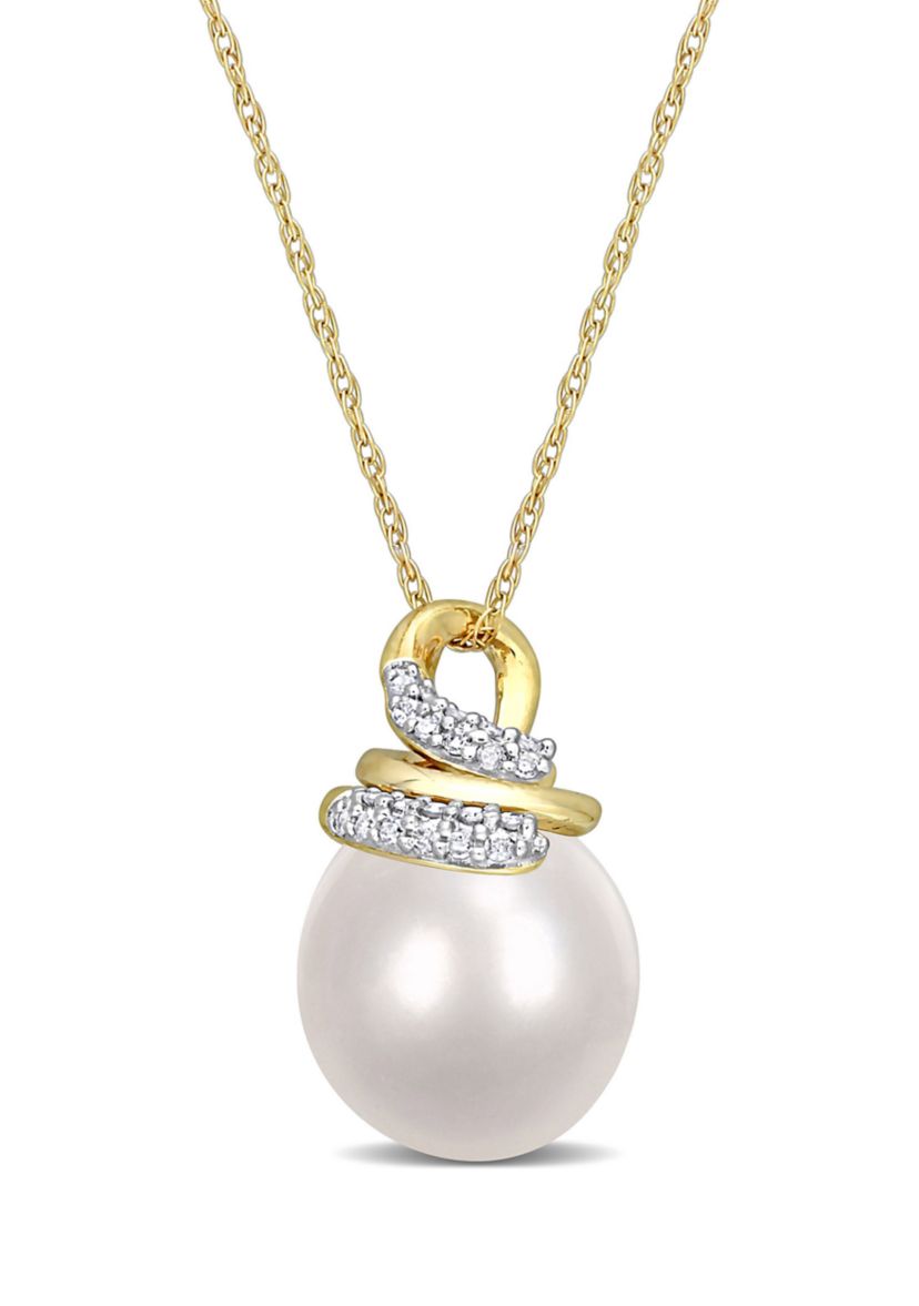 9-10mm South Sea Cultured Pearl and 1/10 CT TW Diamond Wrap Pendant with Chain in 10k Yellow Gold