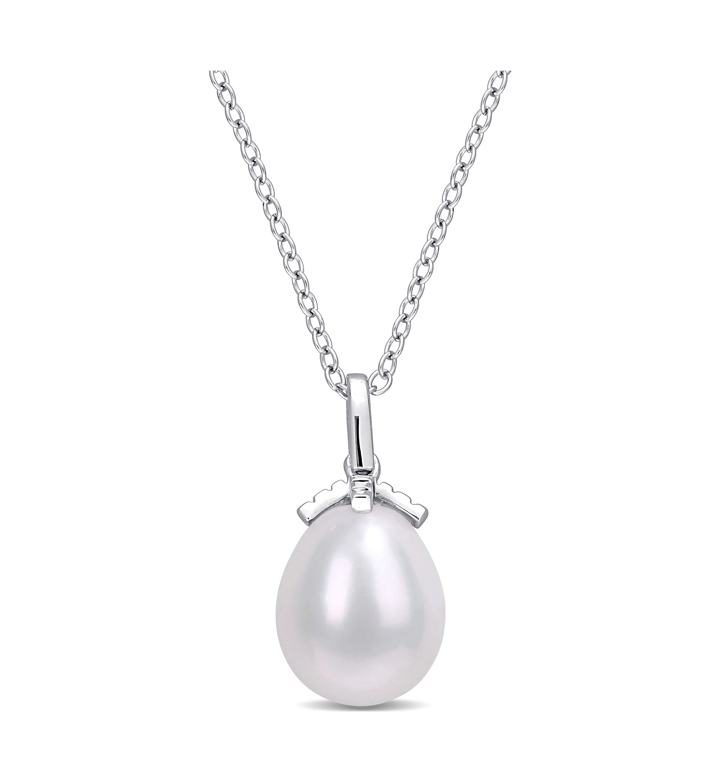 8.5-9mm Freshwater Cultured Pearl Drop Pendant with Chain in Sterling Silver