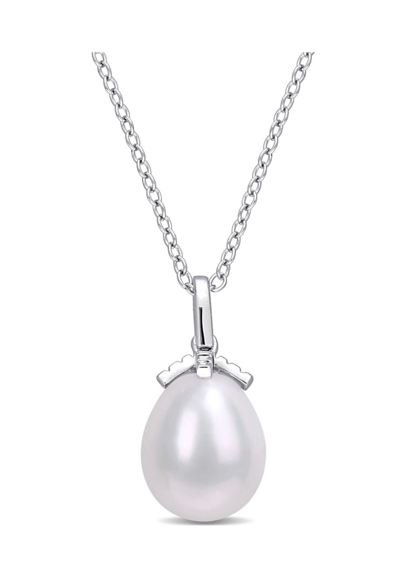 8.5-9mm Freshwater Cultured Pearl Drop Pendant with Chain in Sterling Silver