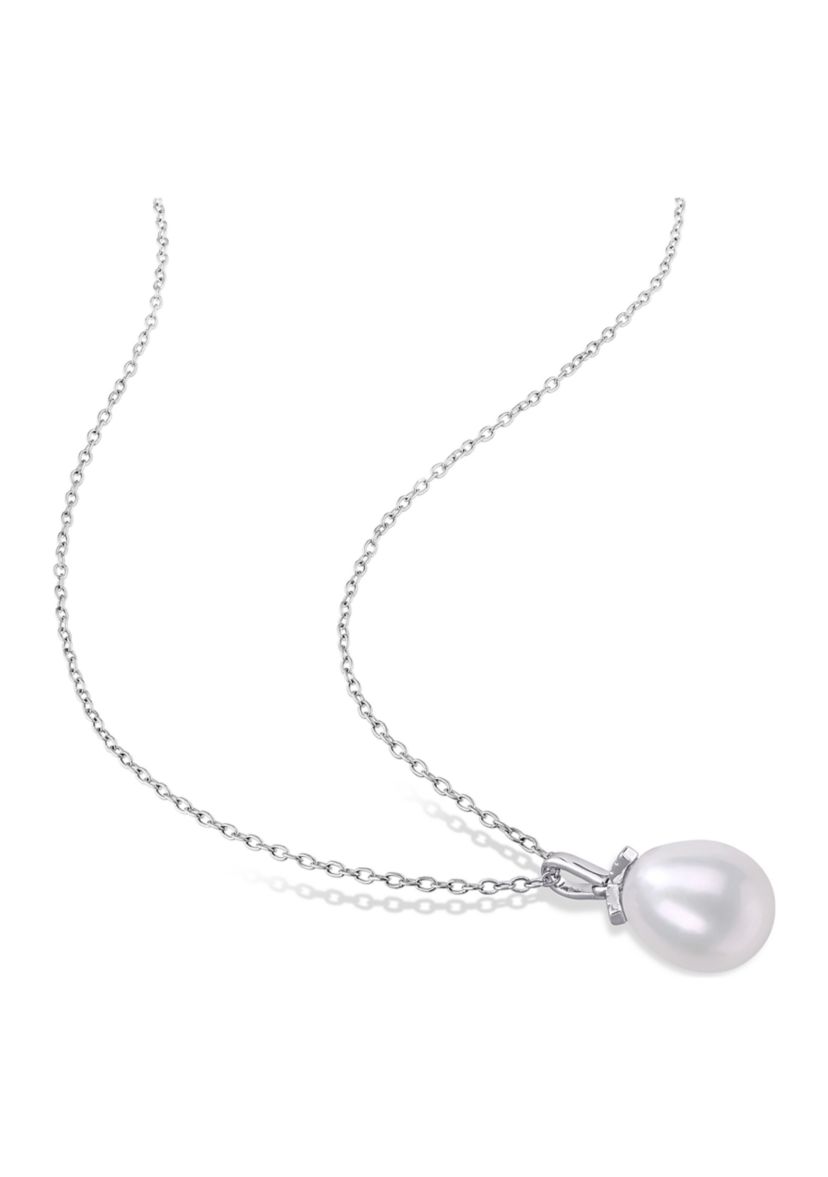 8.5-9mm Freshwater Cultured Pearl Drop Pendant with Chain in Sterling Silver