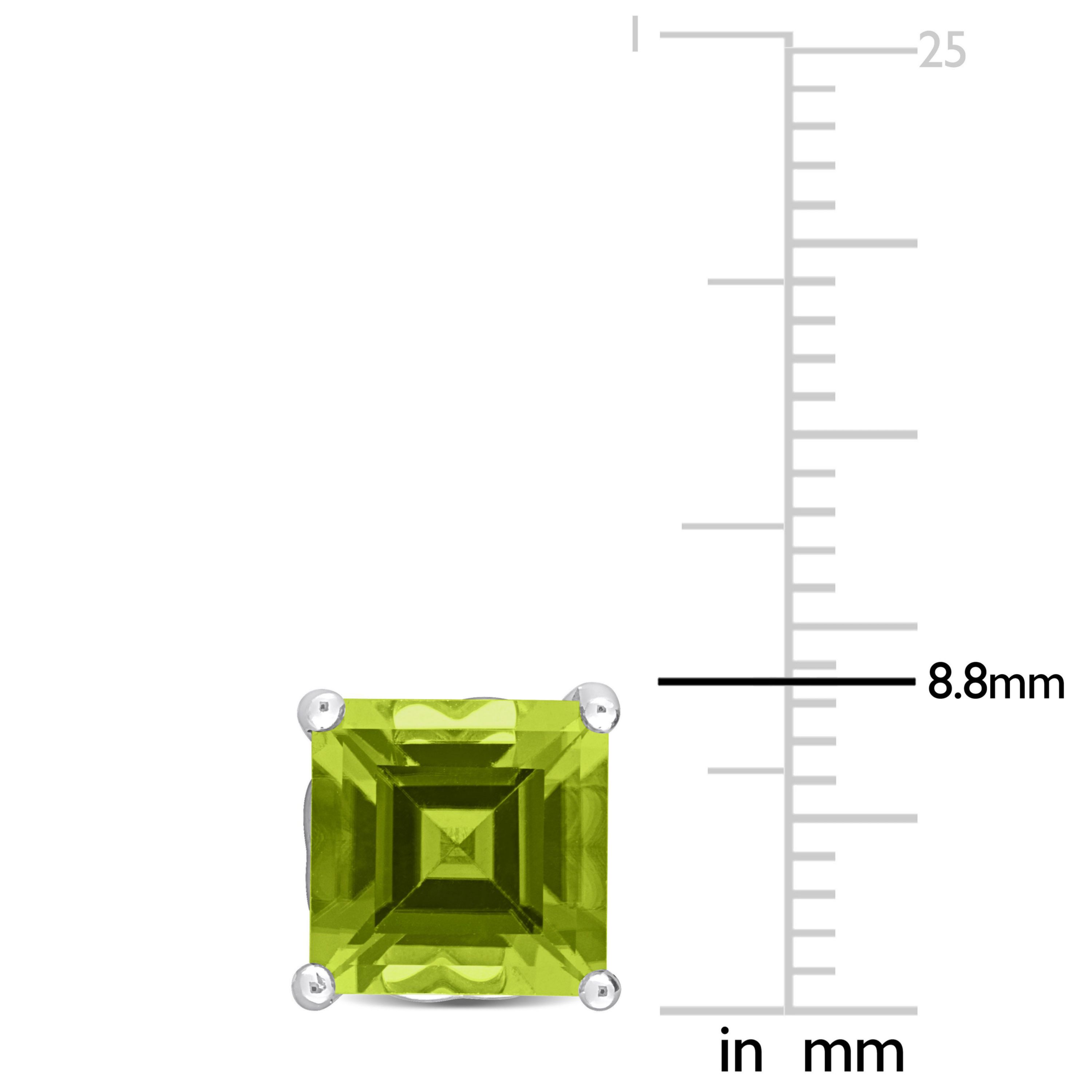 4.8 CT TGW Peridot Earrings Silver